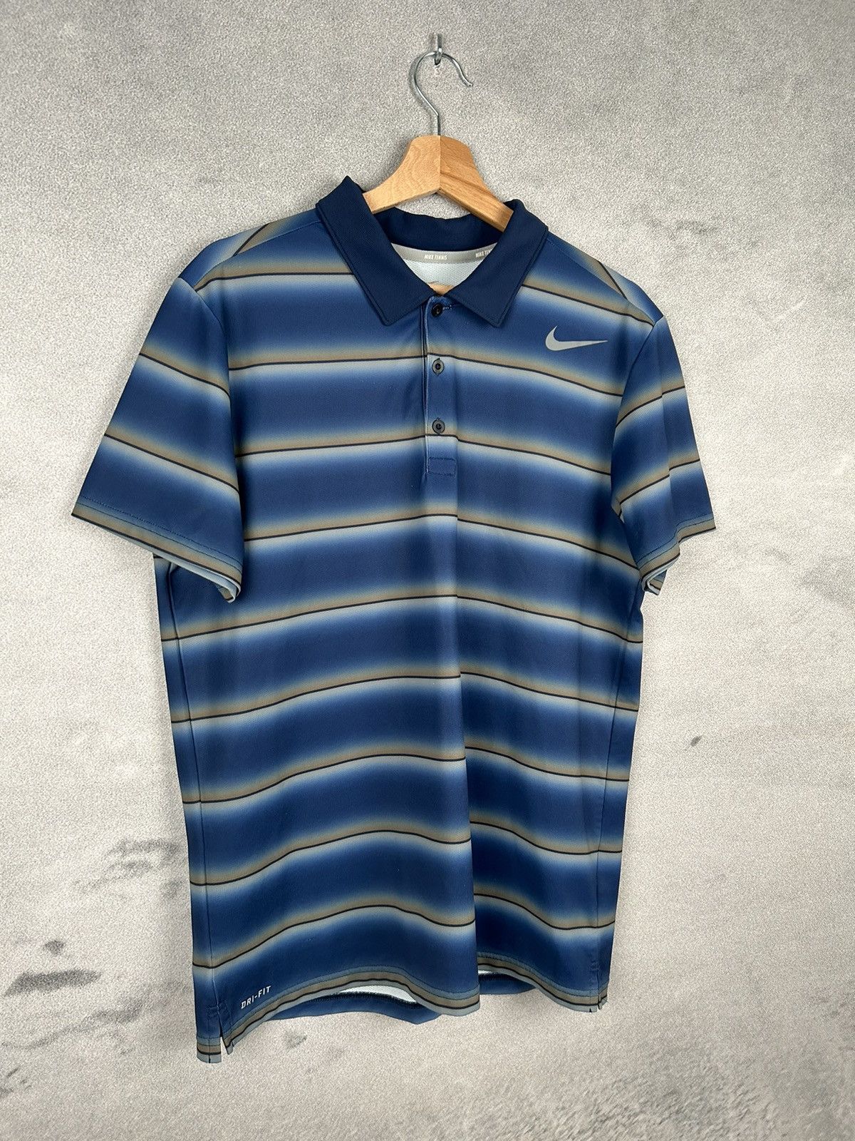 Nike Nike Vintage Polo Shirt Striped Retro Sportswear Size US M / EU 48-50 / 2 - 4 Thumbnail