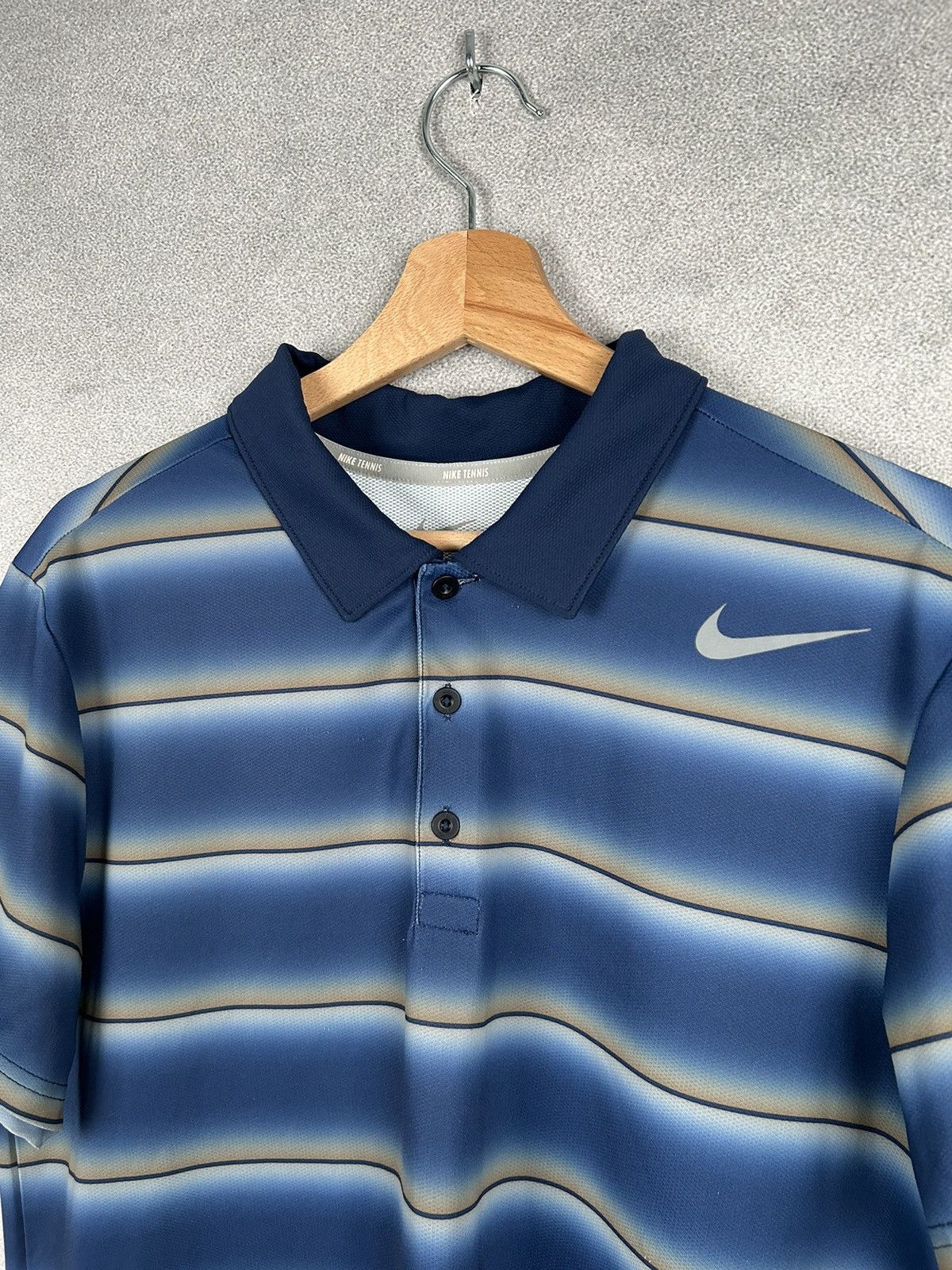 Nike Nike Vintage Polo Shirt Striped Retro Sportswear Size US M / EU 48-50 / 2 - 3 Thumbnail