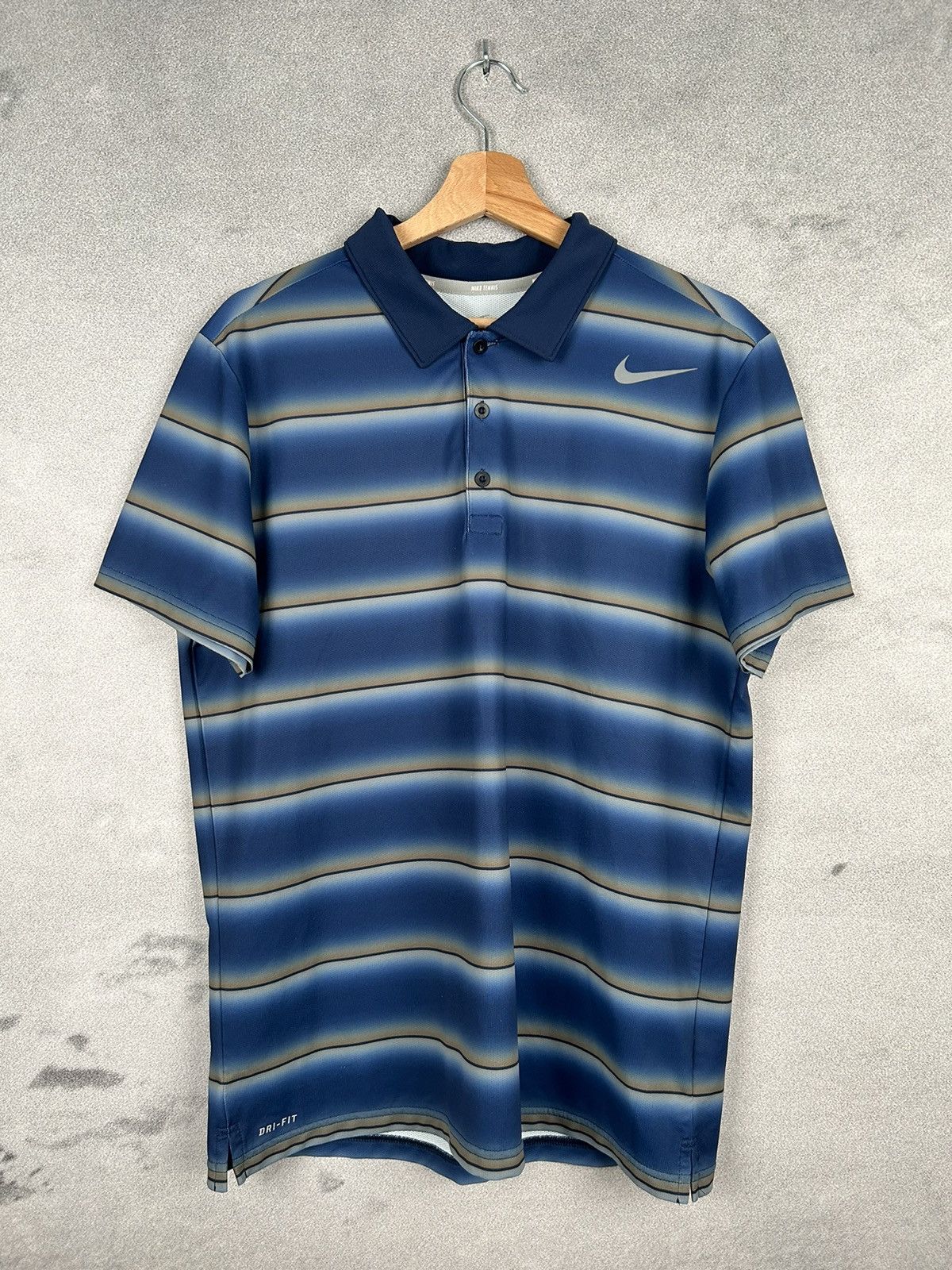 Nike Nike Vintage Polo Shirt Striped Retro Sportswear Size US M / EU 48-50 / 2 - 1 Thumbnail