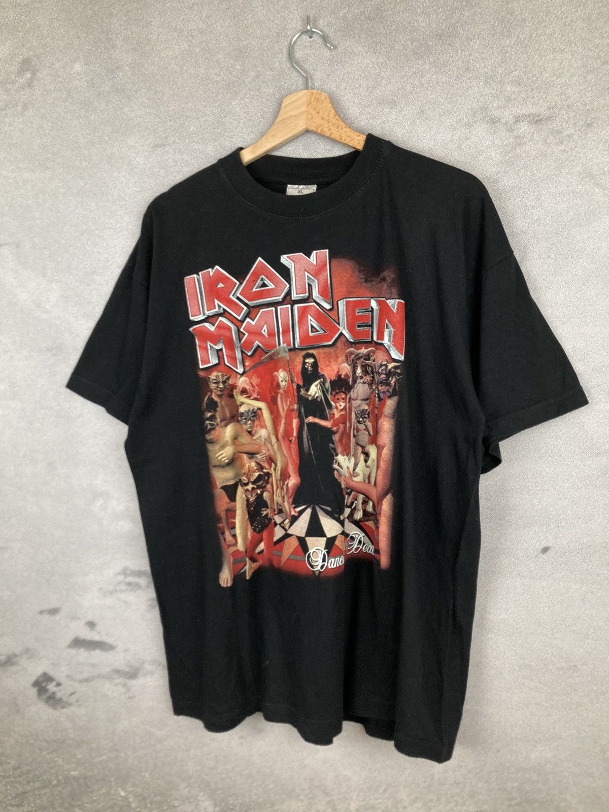 Band Tees RARE Vintage Iron Maiden Dance of Death 2005 Tour Tee Metal Size US XL / EU 56 / 4 - 3 Thumbnail
