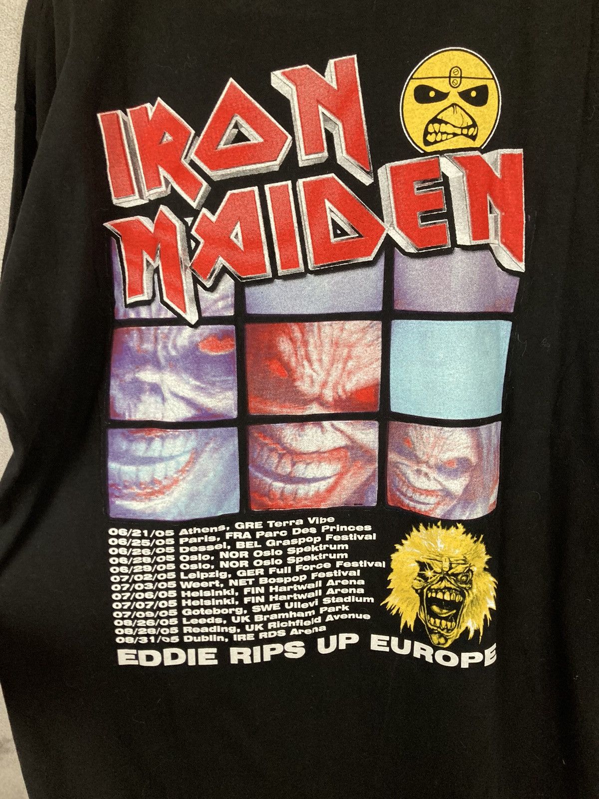Band Tees RARE Vintage Iron Maiden Dance of Death 2005 Tour Tee Metal Size US XL / EU 56 / 4 - 7 Thumbnail