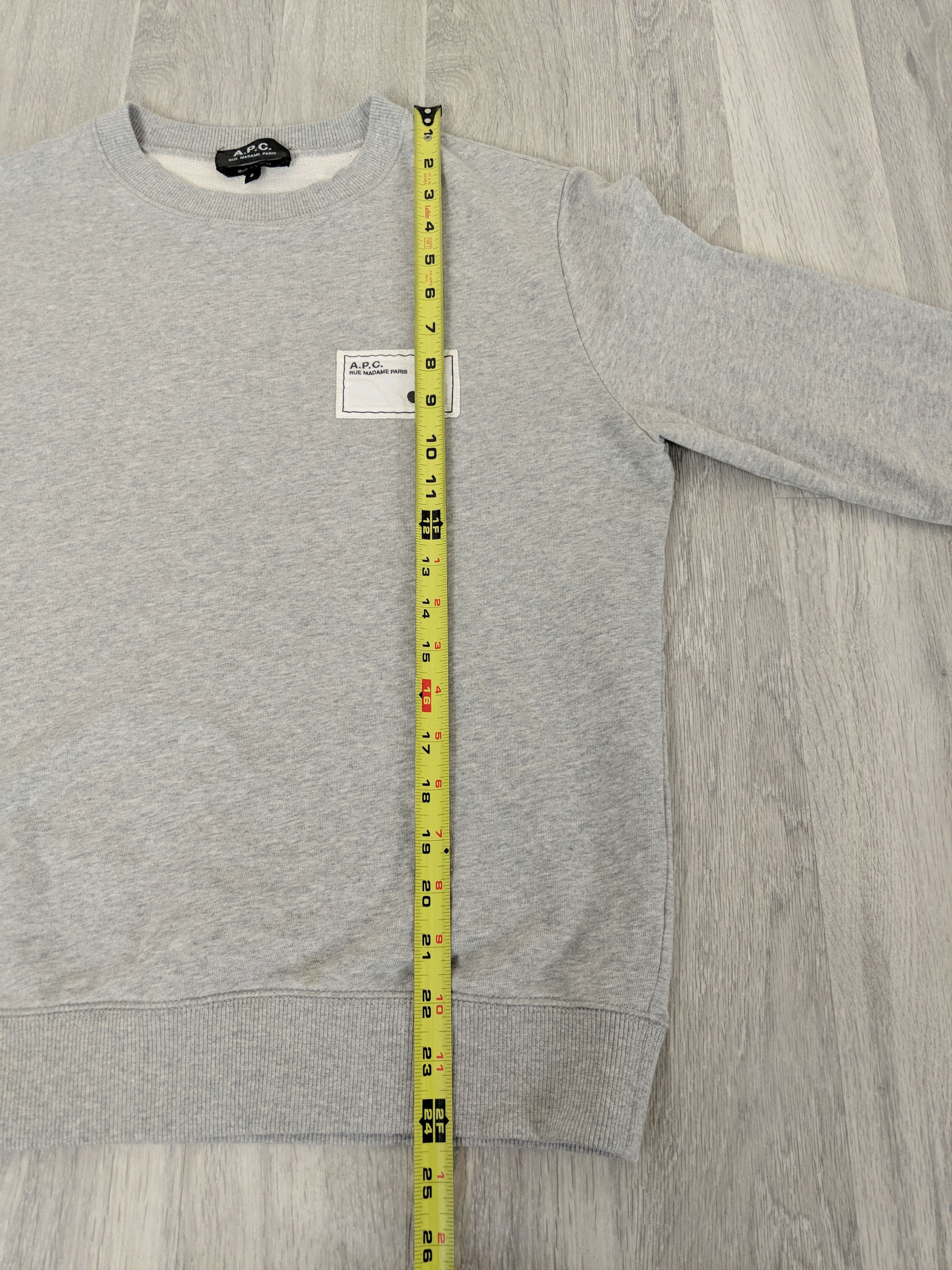 A.P.C. A.P.C. French Terry Crewneck Sweatshirt Patch Logo Size US S / EU 44-46 / 1 - 9 Thumbnail