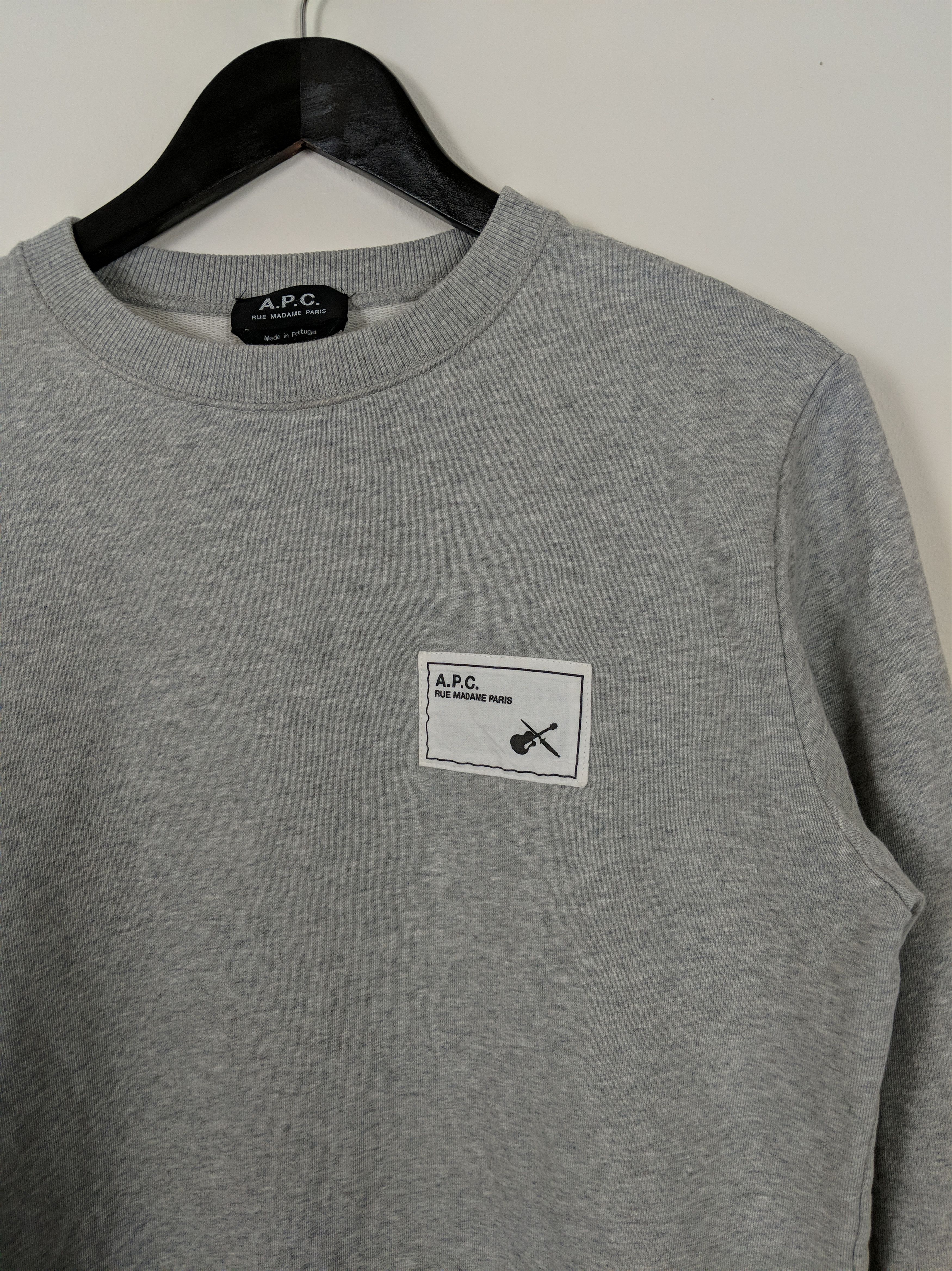 A.P.C. A.P.C. French Terry Crewneck Sweatshirt Patch Logo Size US S / EU 44-46 / 1 - 2 Thumbnail