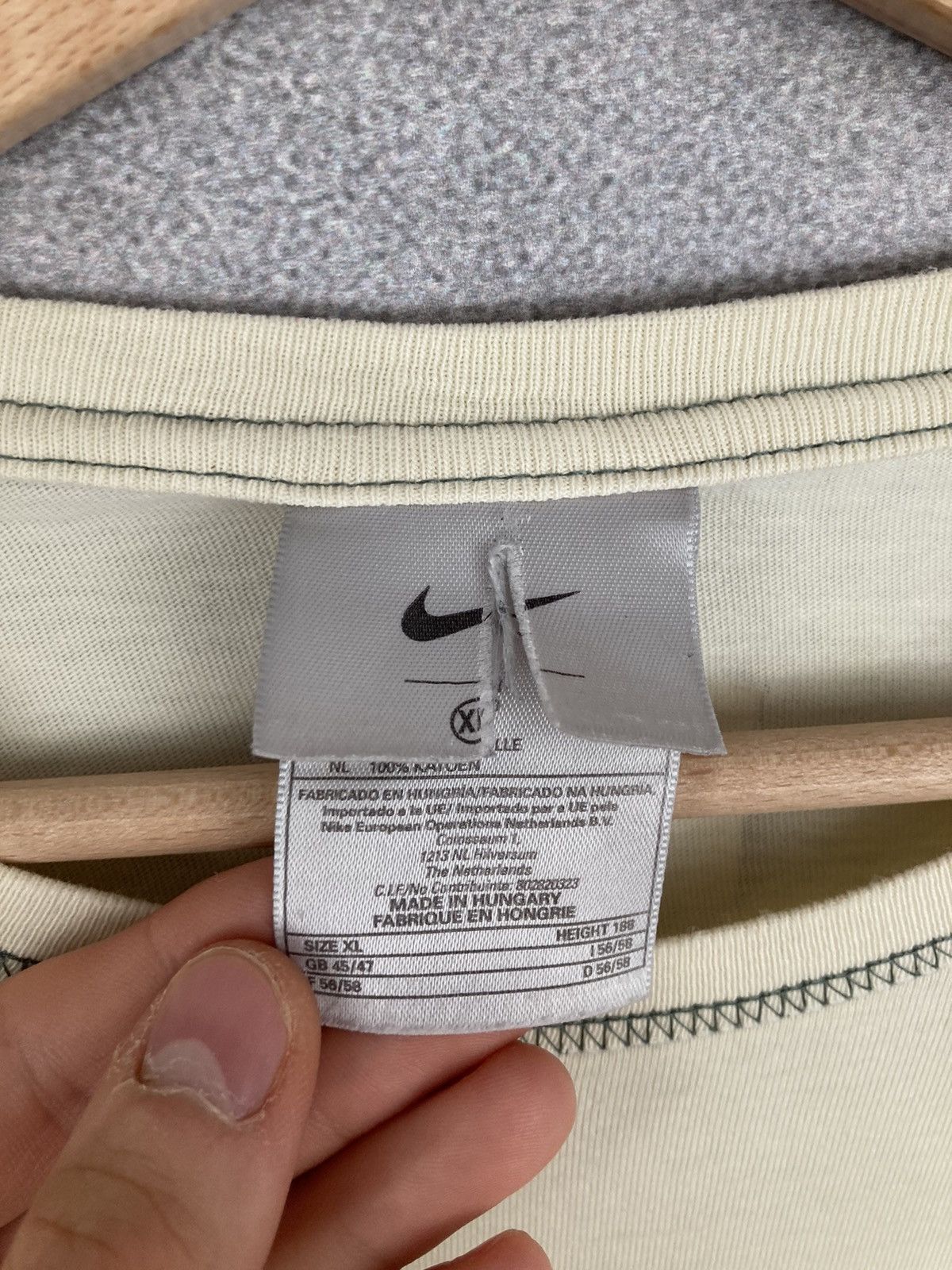 Nike Vintage Nike Swoosh Logo Center 90S Y2K Retro Size US XL / EU 56 / 4 - 6 Thumbnail
