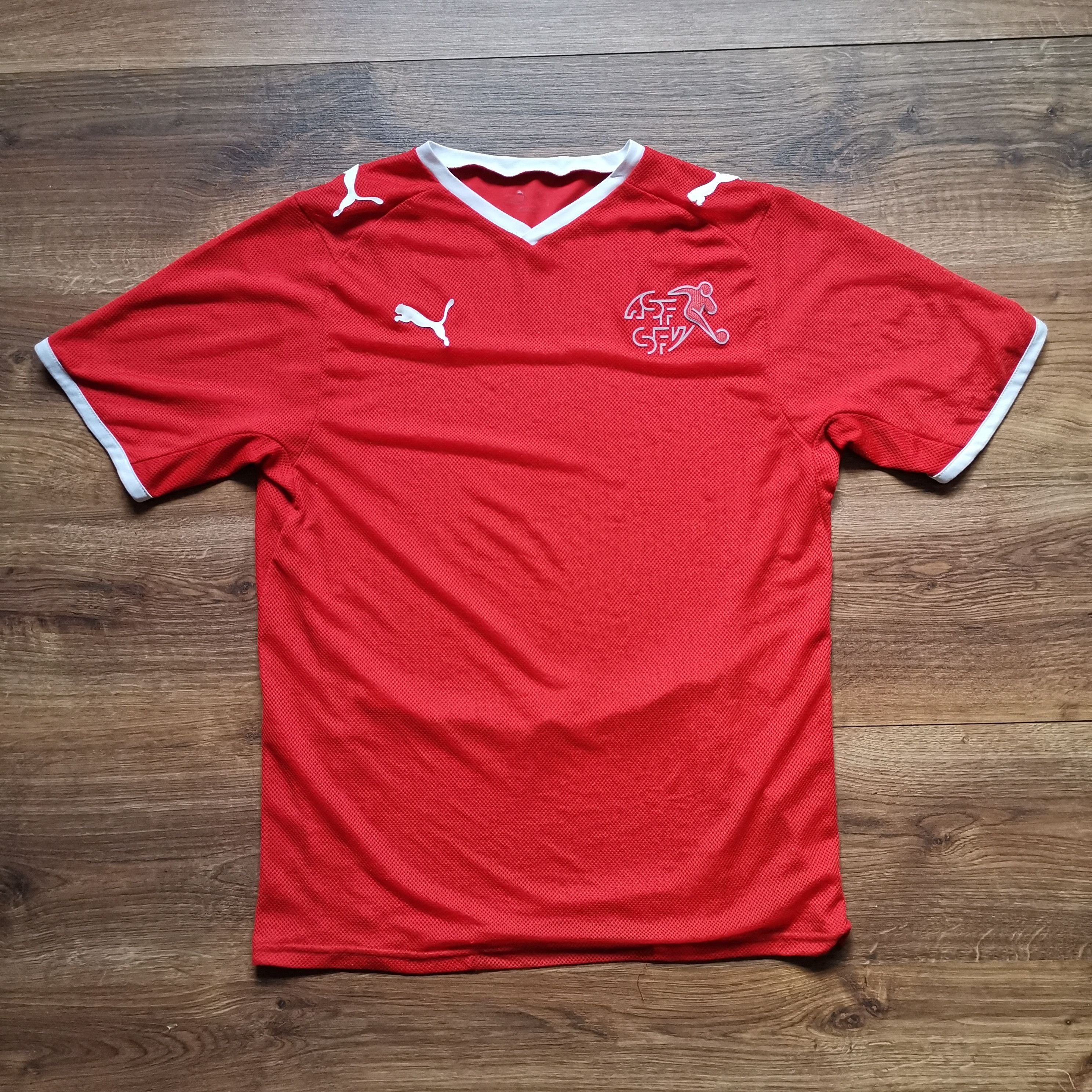 Puma Puma Switzerland 2008 2010 home jersey soccer Size US M / EU 48-50 / 2 - 1 Thumbnail