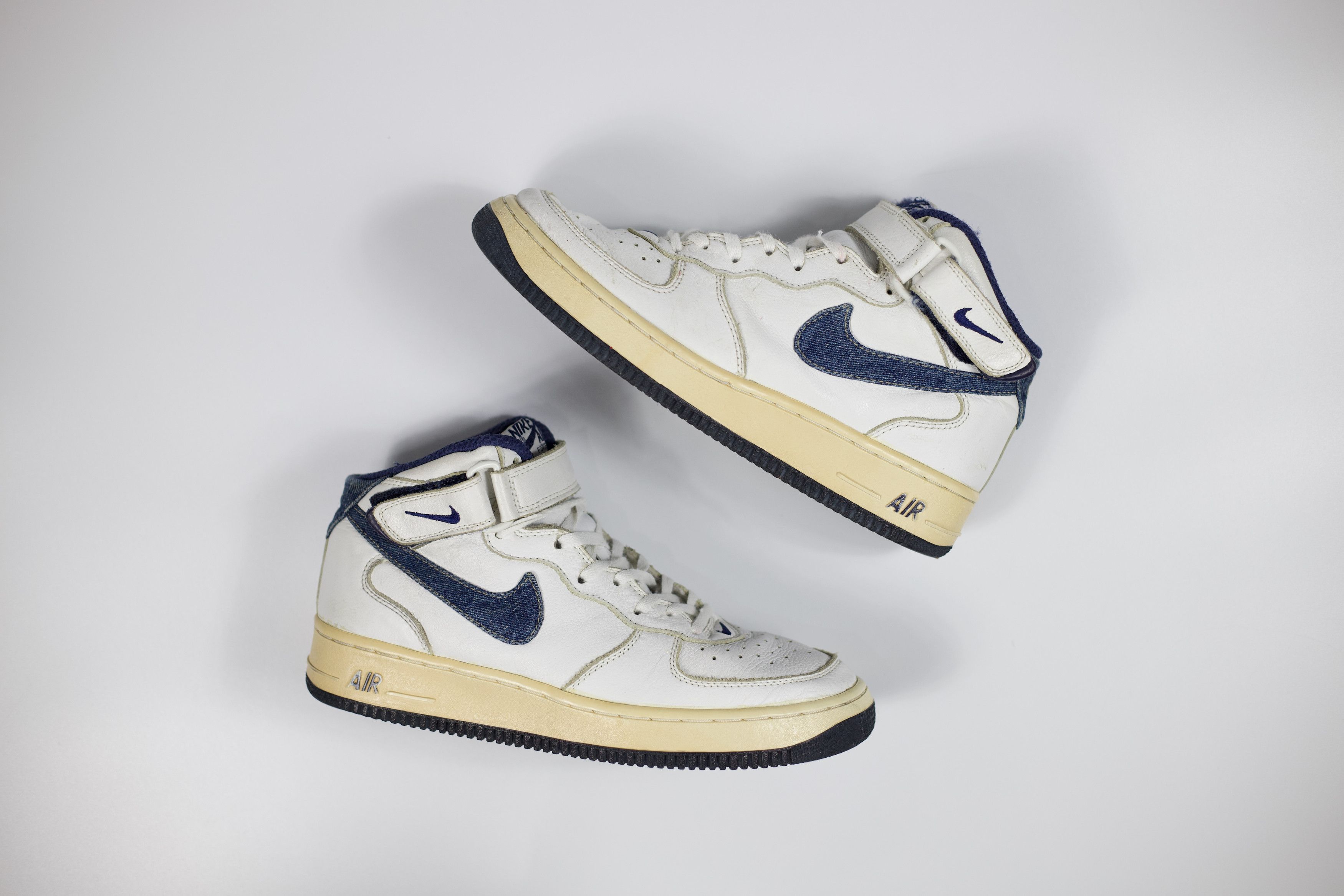 Nike 2001 Nike Air Force 1 Mid "Denim" Size US 9.5 / EU 42-43 - 2 Thumbnail
