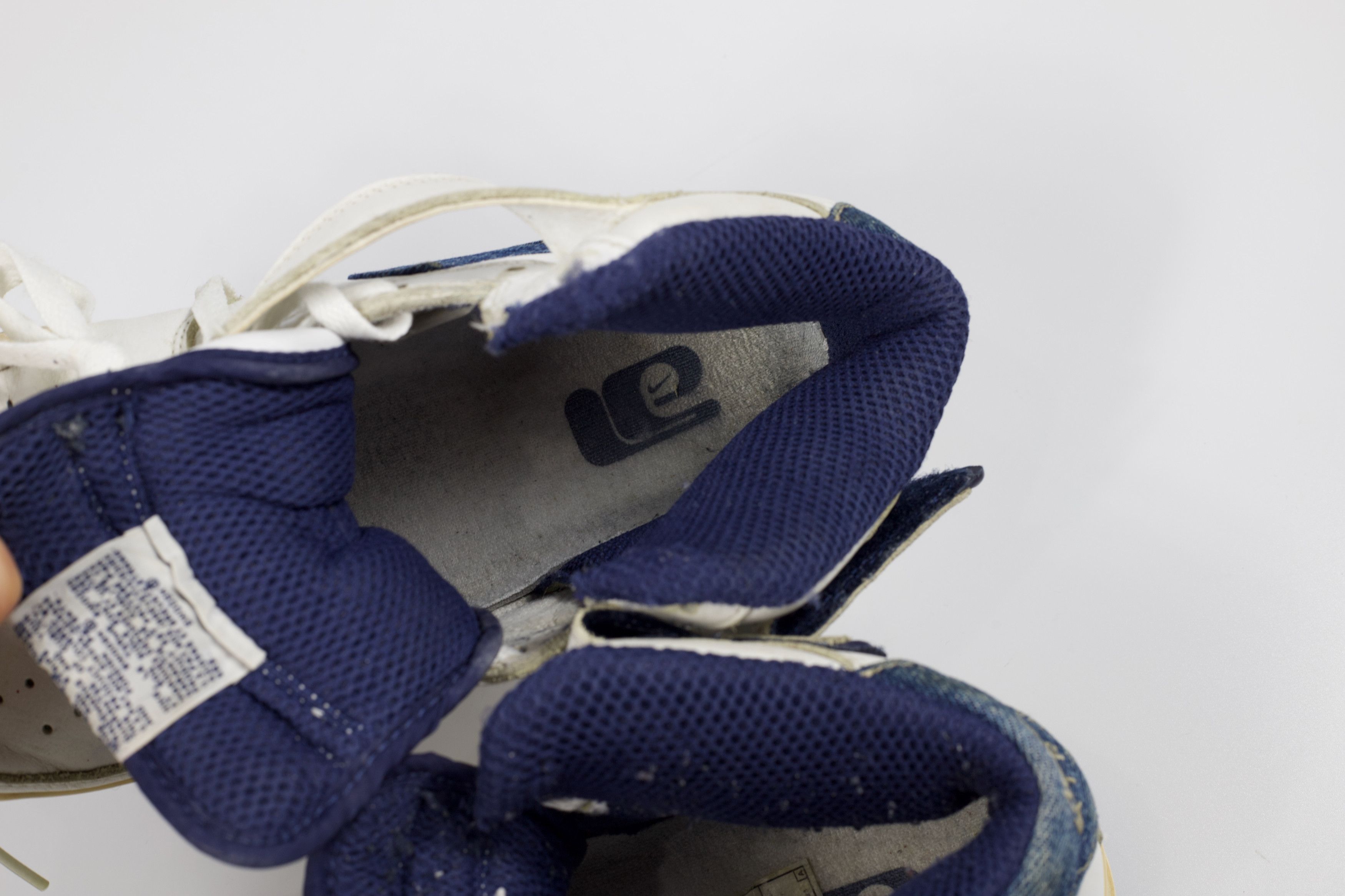 Nike 2001 Nike Air Force 1 Mid "Denim" Size US 9.5 / EU 42-43 - 10 Thumbnail