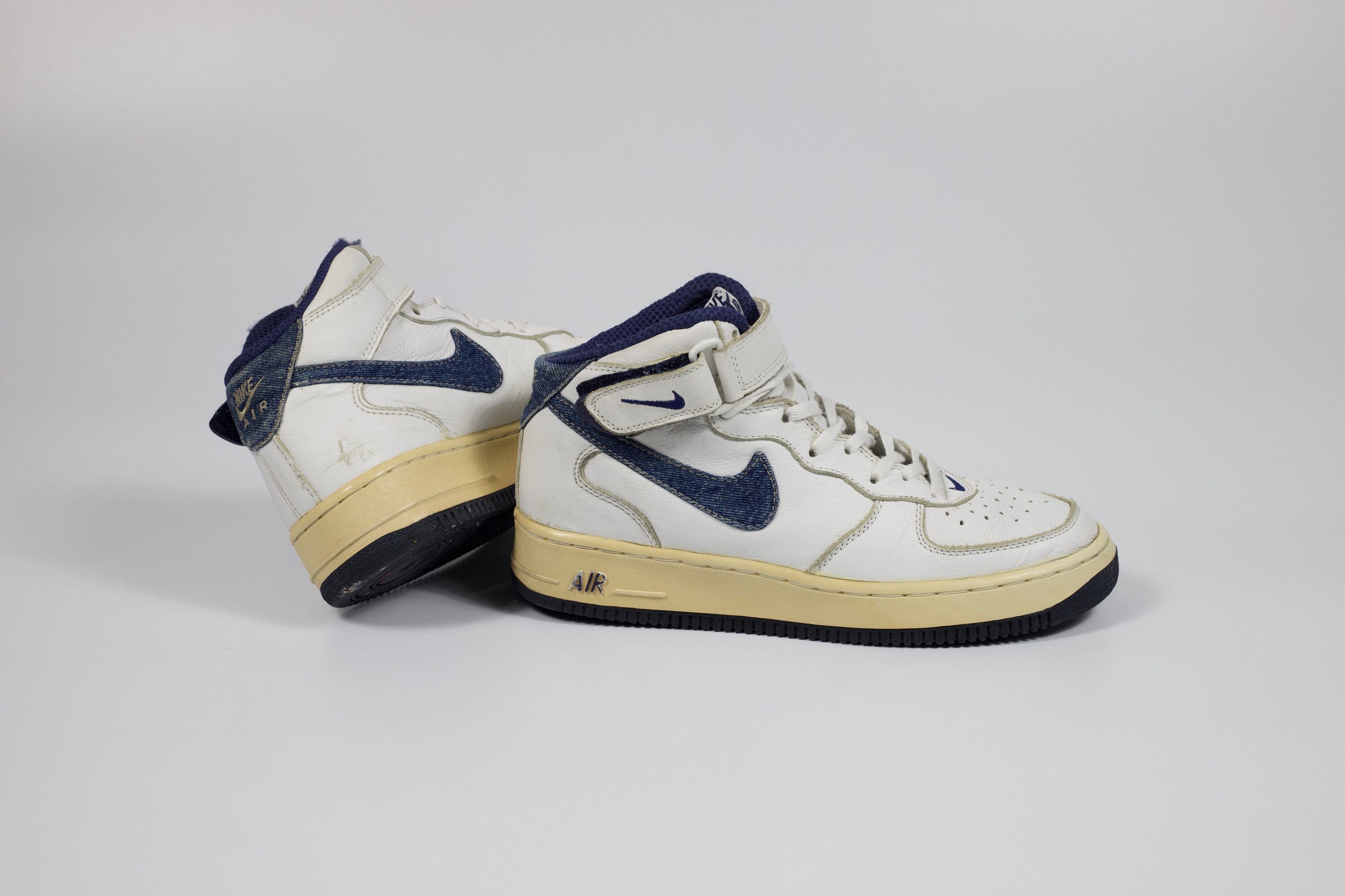 Nike 2001 Nike Air Force 1 Mid "Denim" Size US 9.5 / EU 42-43 - 3 Thumbnail