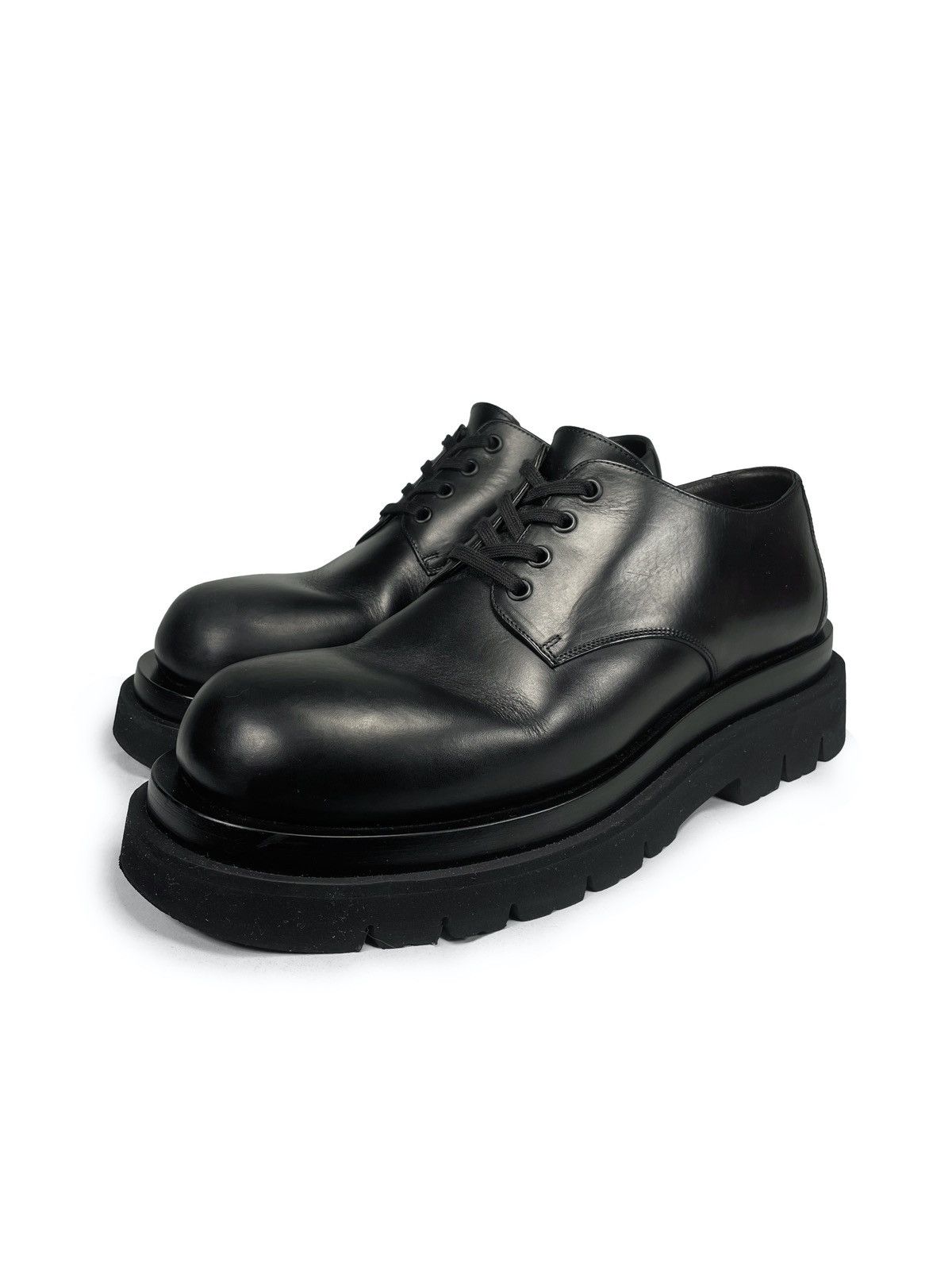 Pre-owned Bottega Veneta Ss23 Lug Lace-up Shoe In Black