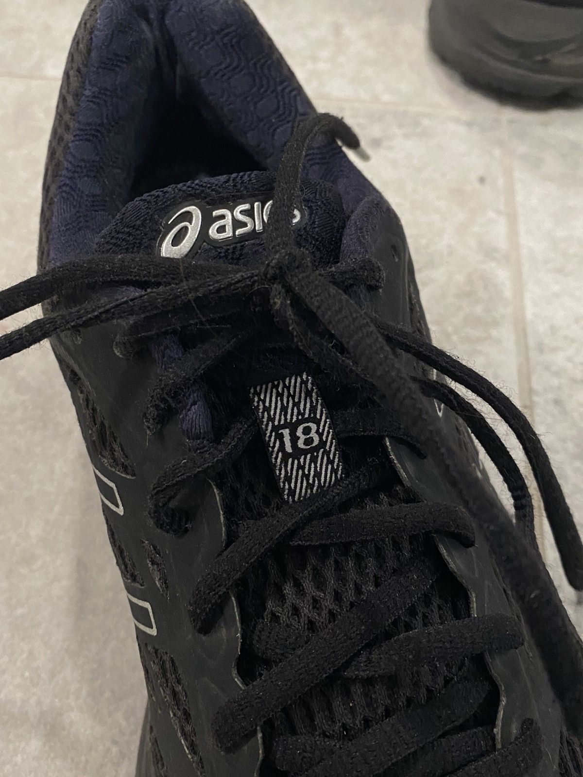 Asics Asics sneakers black gel cumulus 18 IGS Size US 6.5 / EU 39-40 - 5 Thumbnail