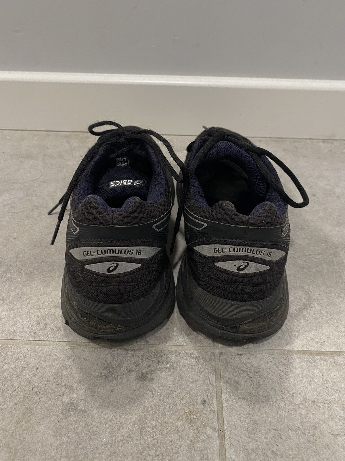 Asics Asics sneakers black gel cumulus 18 IGS Size US 6.5 / EU 39-40 - 4 Thumbnail