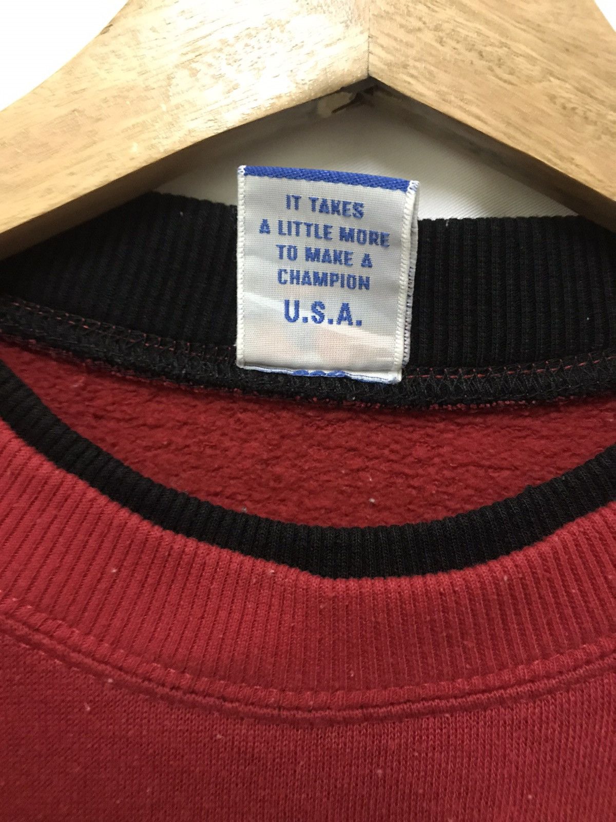American Apparel Vintage Champion Sweatshirt Embroidered Logo Size US M / EU 48-50 / 2 - 7 Thumbnail
