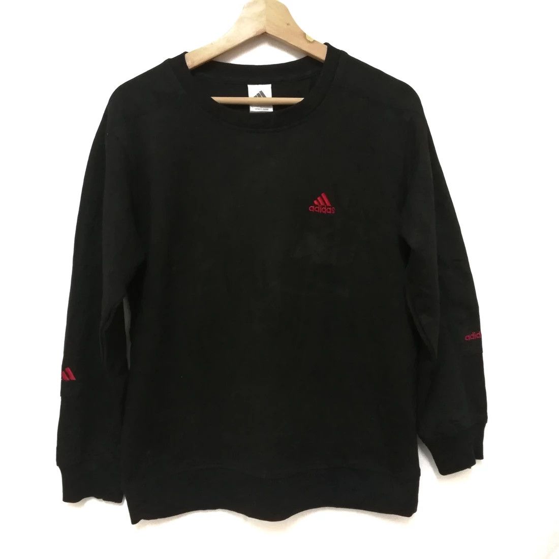Adidas Adidas Sweatshirts Adidas Crewneck Small Logo Size US L / EU 52-54 / 3 - 1 Thumbnail