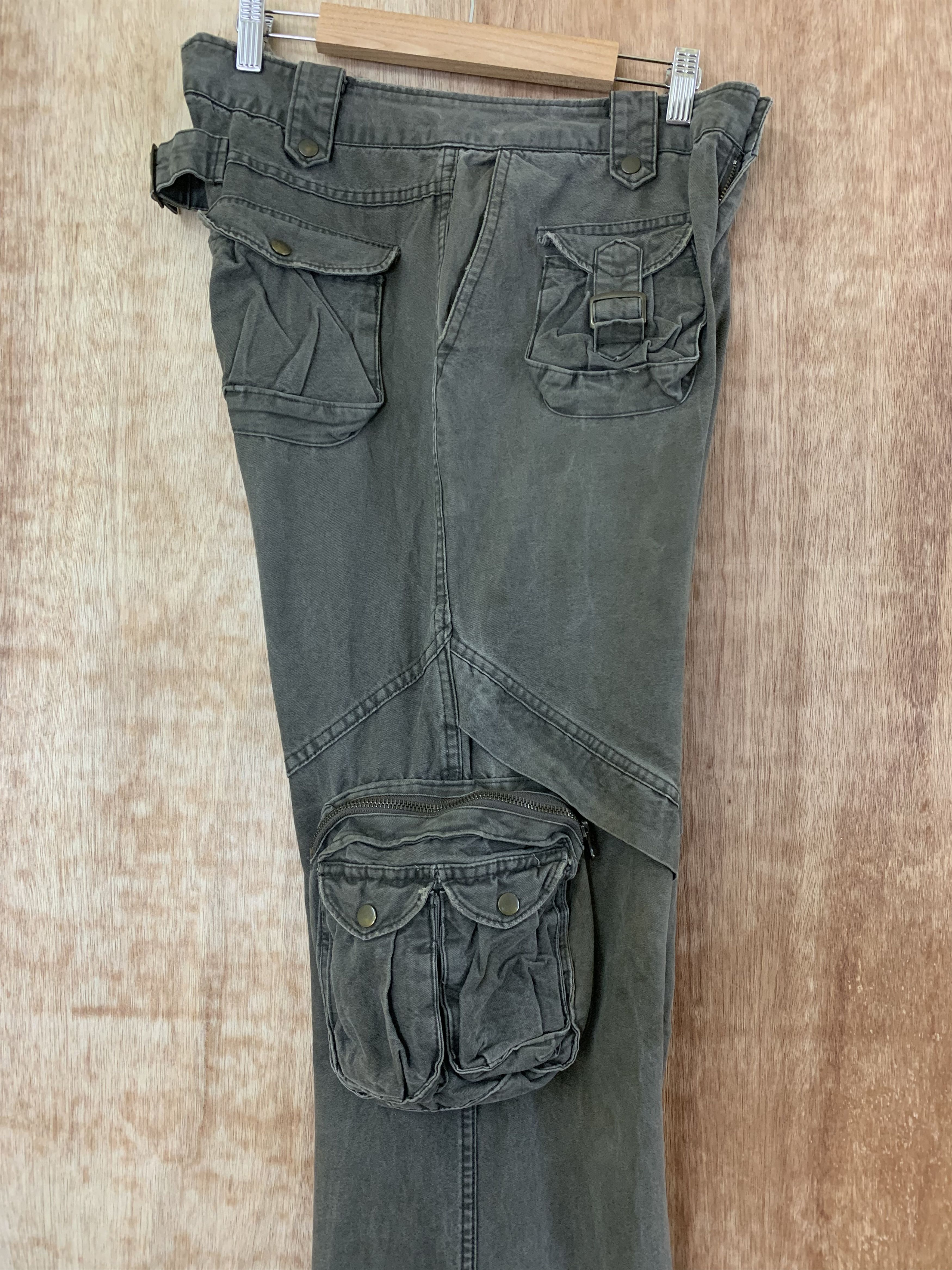 Japanese Brand 3D POCKET CARGO PANTS A.N.B MULTIPOCKET 13 POCKET STREETWEAR Size US 30 / EU 46 - 15 Thumbnail