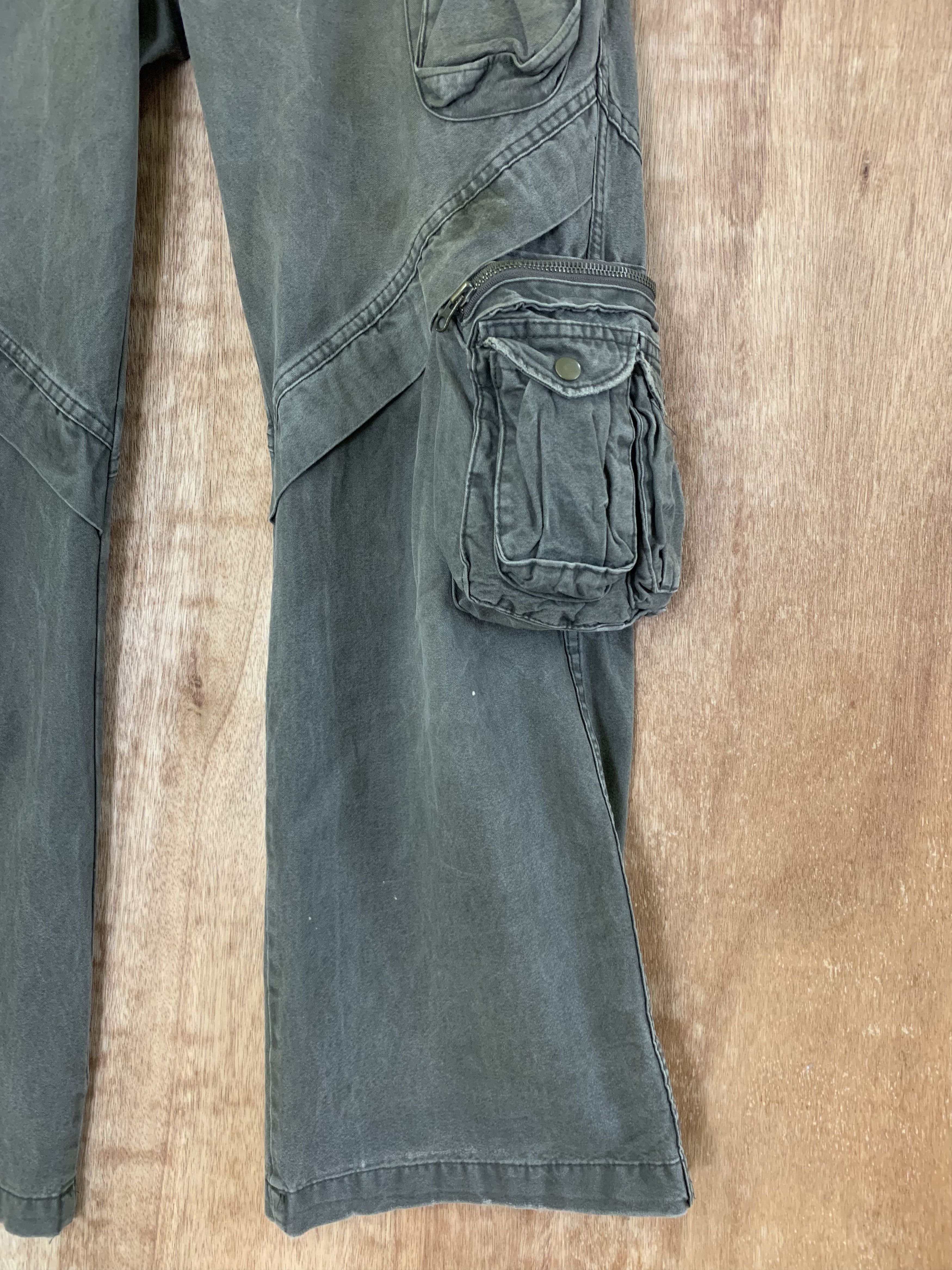 Japanese Brand 3D POCKET CARGO PANTS A.N.B MULTIPOCKET 13 POCKET STREETWEAR Size US 30 / EU 46 - 7 Thumbnail
