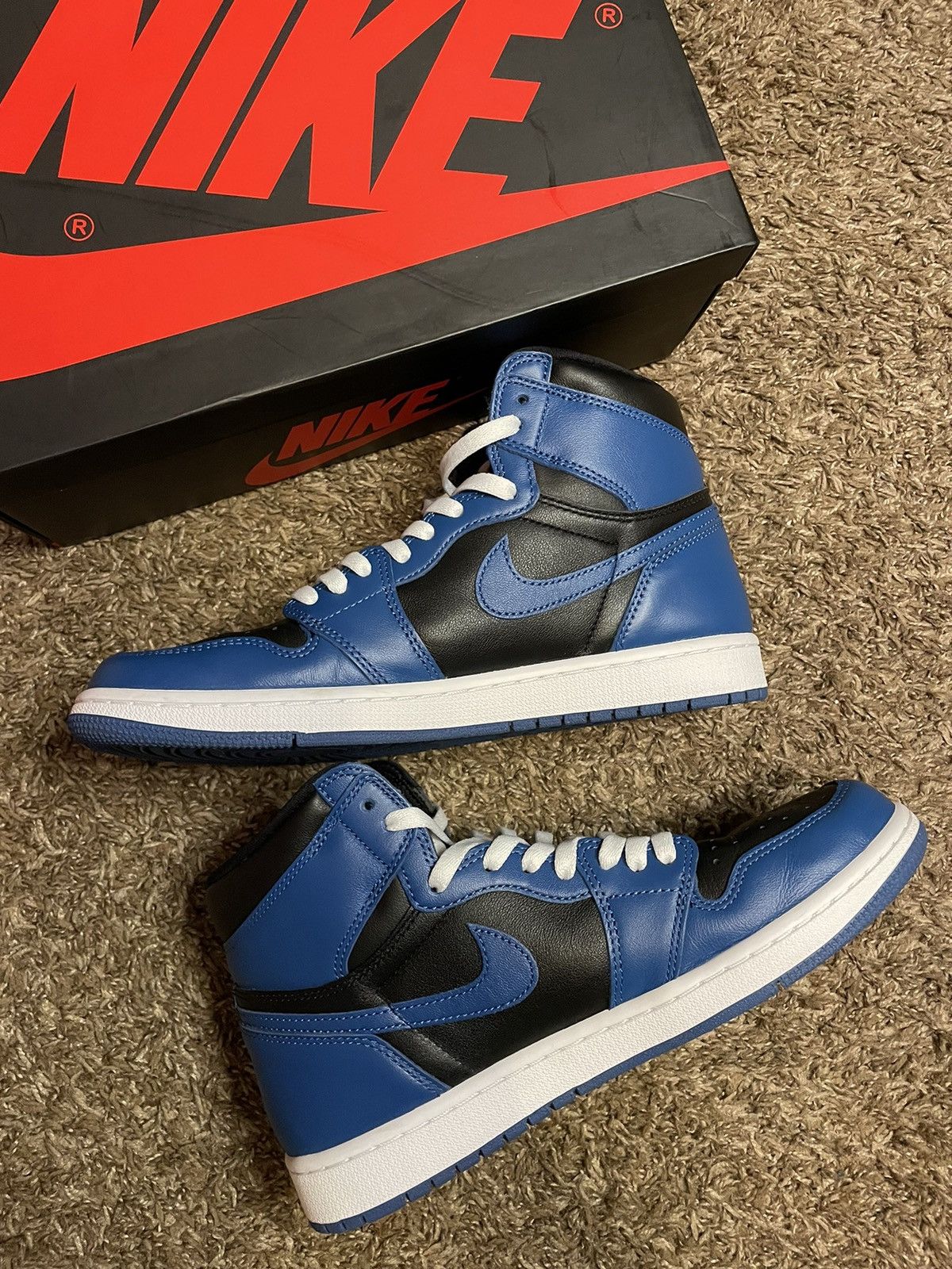 Jordan Brand Jordan 1 retro high dark Marina blue size 9.5 Size US 9.5 / EU 42-43 - 2 Thumbnail