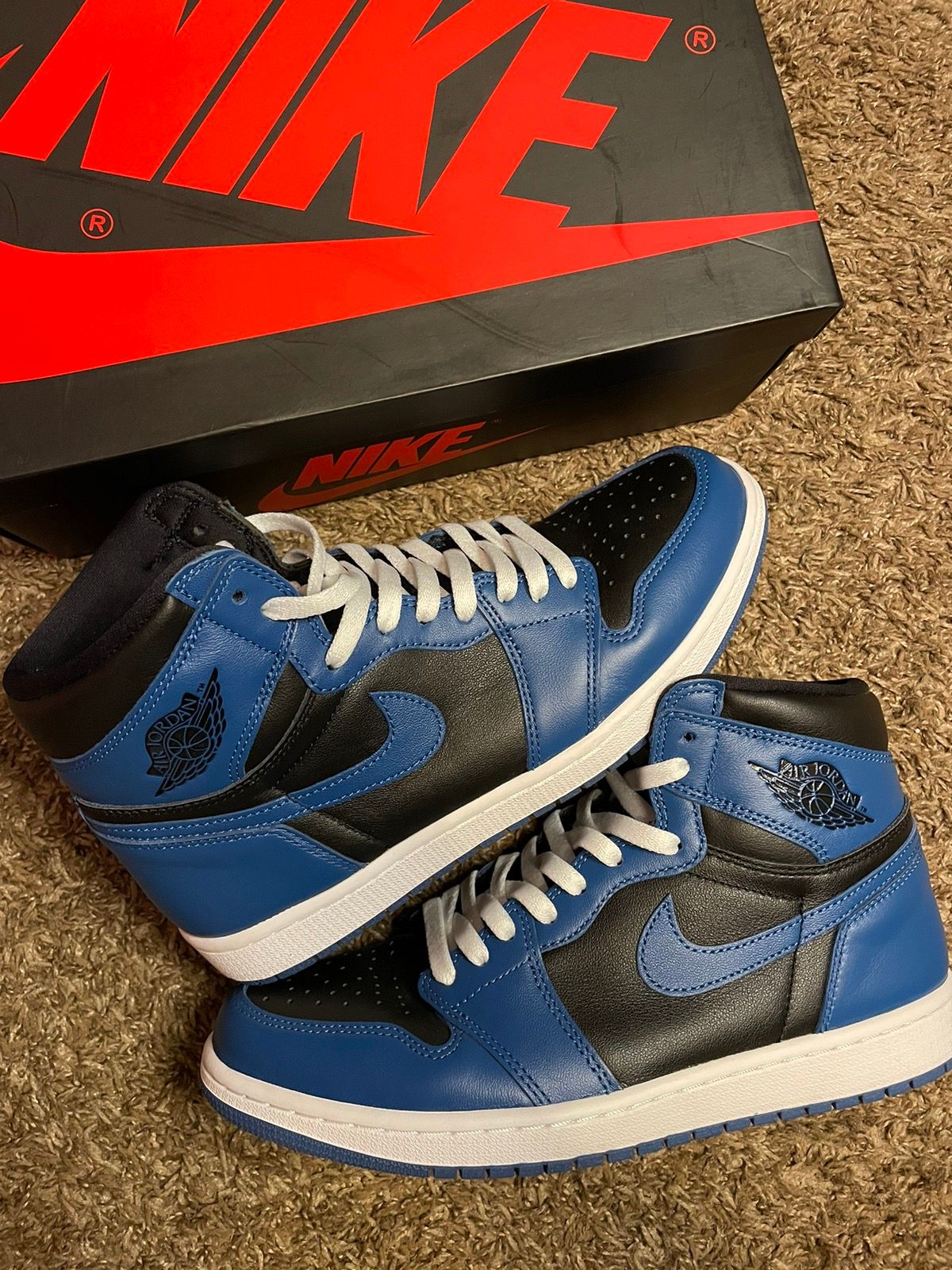 Pre-owned Jordan Brand 1 Retro High Dark Marina Blue Size 9.5 Shoes