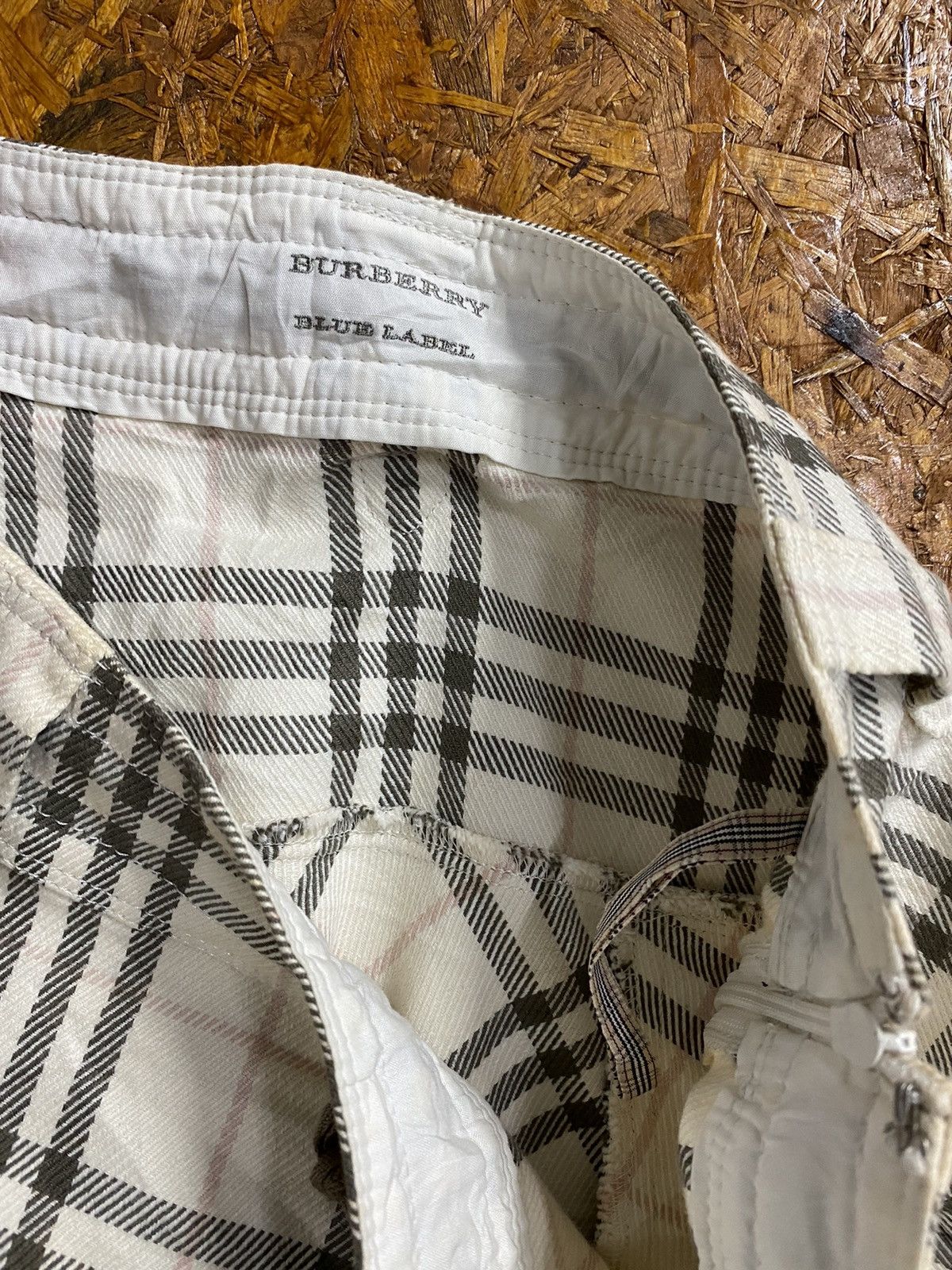 Burberry Burberry Blue Label Women Skirt Size 26" / US 2 / IT 38 - 4 Thumbnail