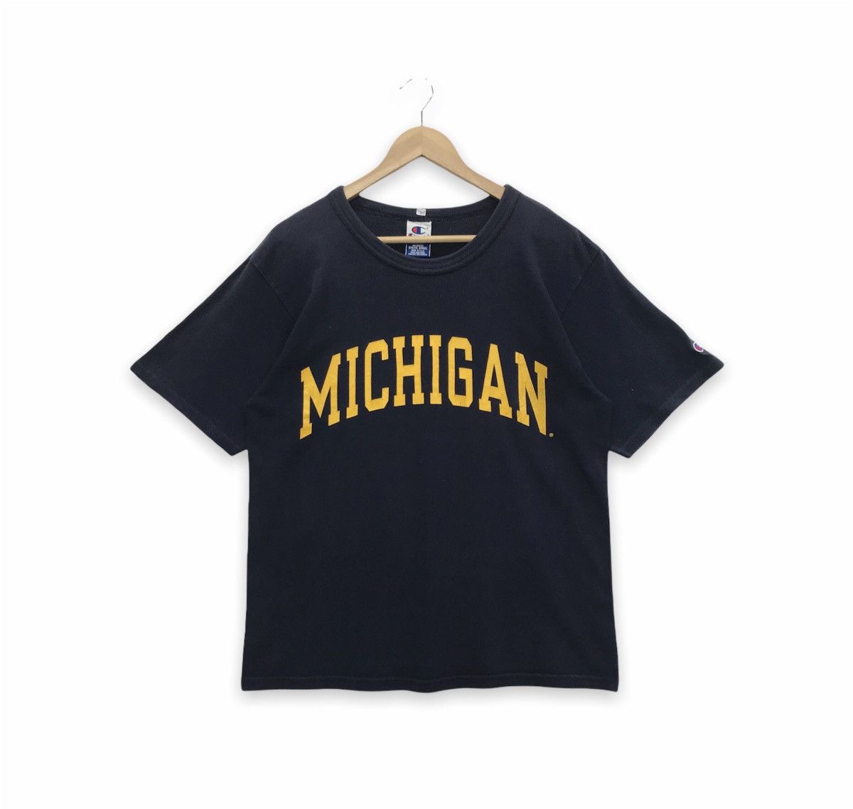 Champion × Vintage *Rare!! Vintage Champion University Michigan Spellout Tee Size US M / EU 48-50 / 2 - 1 Thumbnail