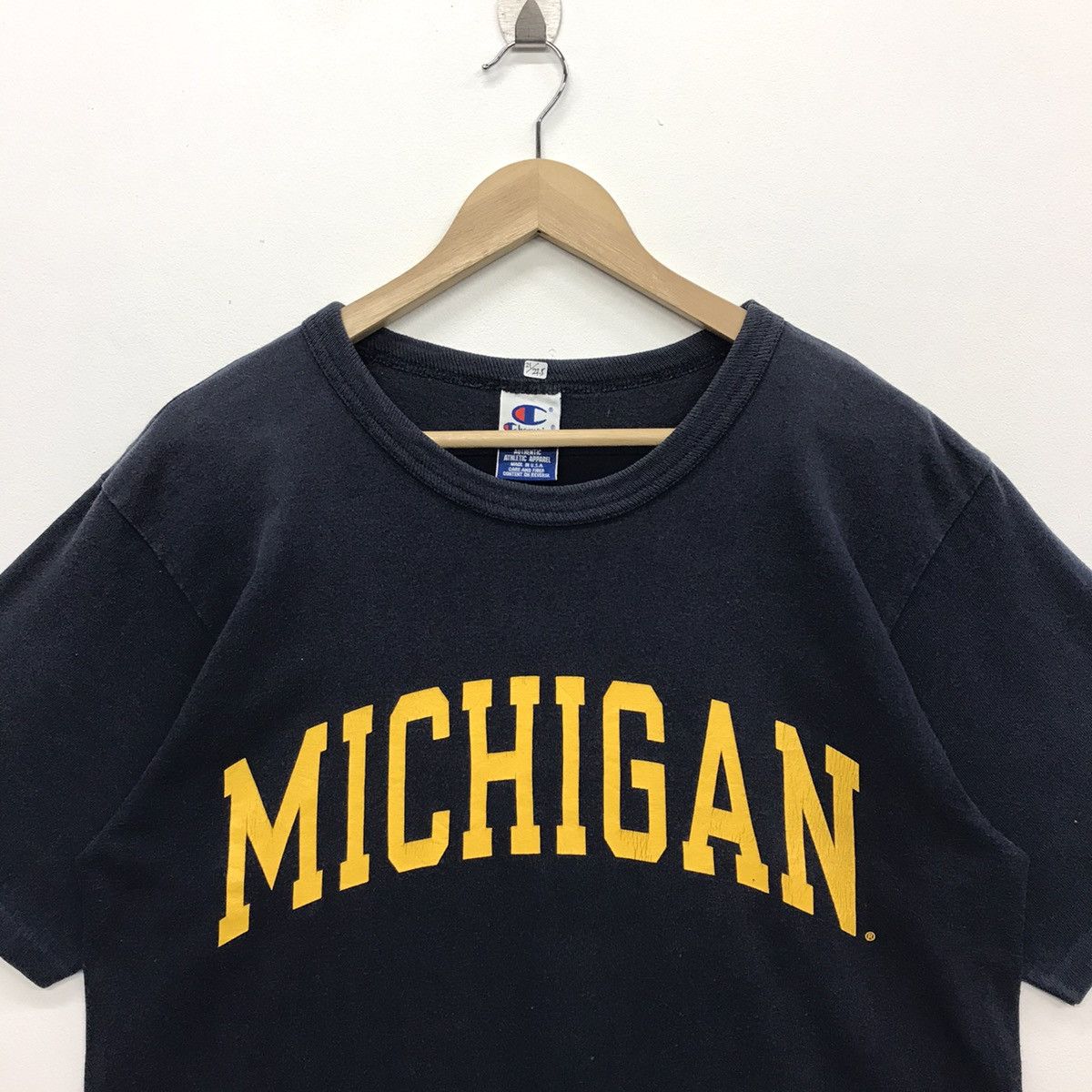 Champion × Vintage *Rare!! Vintage Champion University Michigan Spellout Tee Size US M / EU 48-50 / 2 - 2 Thumbnail