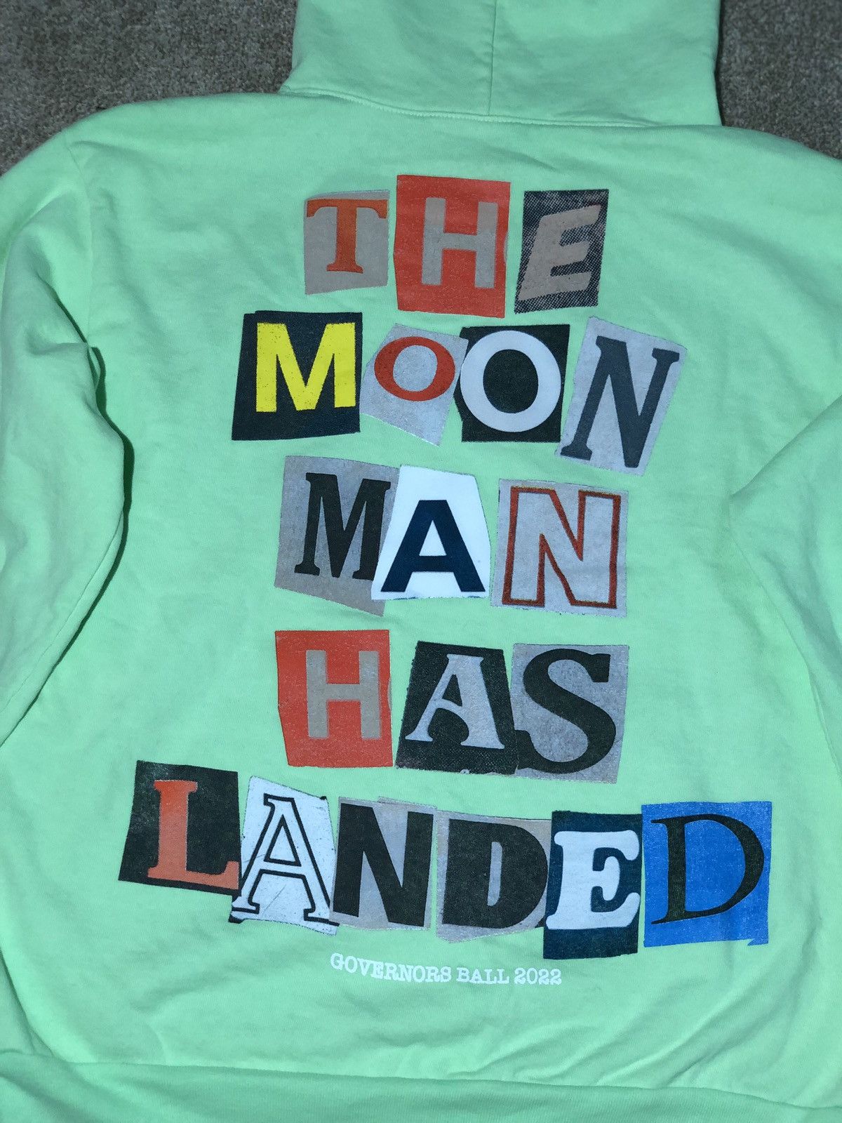 Band Tees × Kid Cudi × Rap Tees KID CUDI THE MOON MAN HAS LANDED HOODIE GOVERNORS BALL 2022 Size US M / EU 48-50 / 2 - 7 Thumbnail