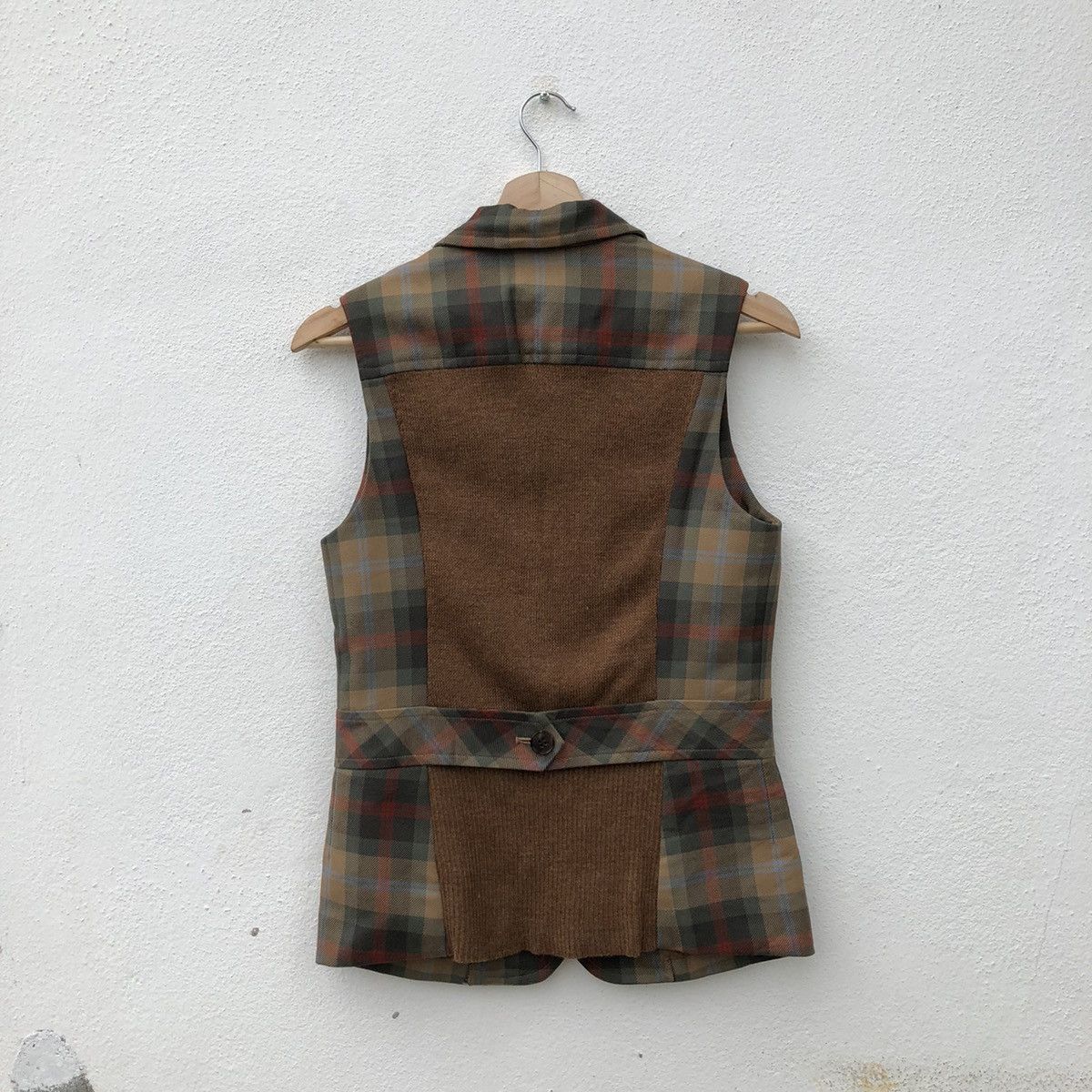Japanese Brand KEITA MARUYAMA TOKYO PARIS VEST TARTAN DESIGN Size US M / EU 48-50 / 2 - 6 Thumbnail