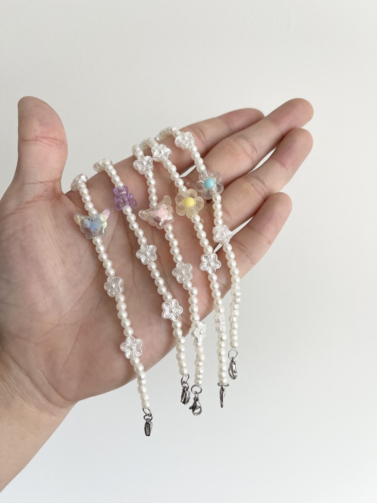 Handmade × Japanese Brand STEAL! Y2K Japan Pearl Bracelet Size ONE SIZE - 1 Thumbnail