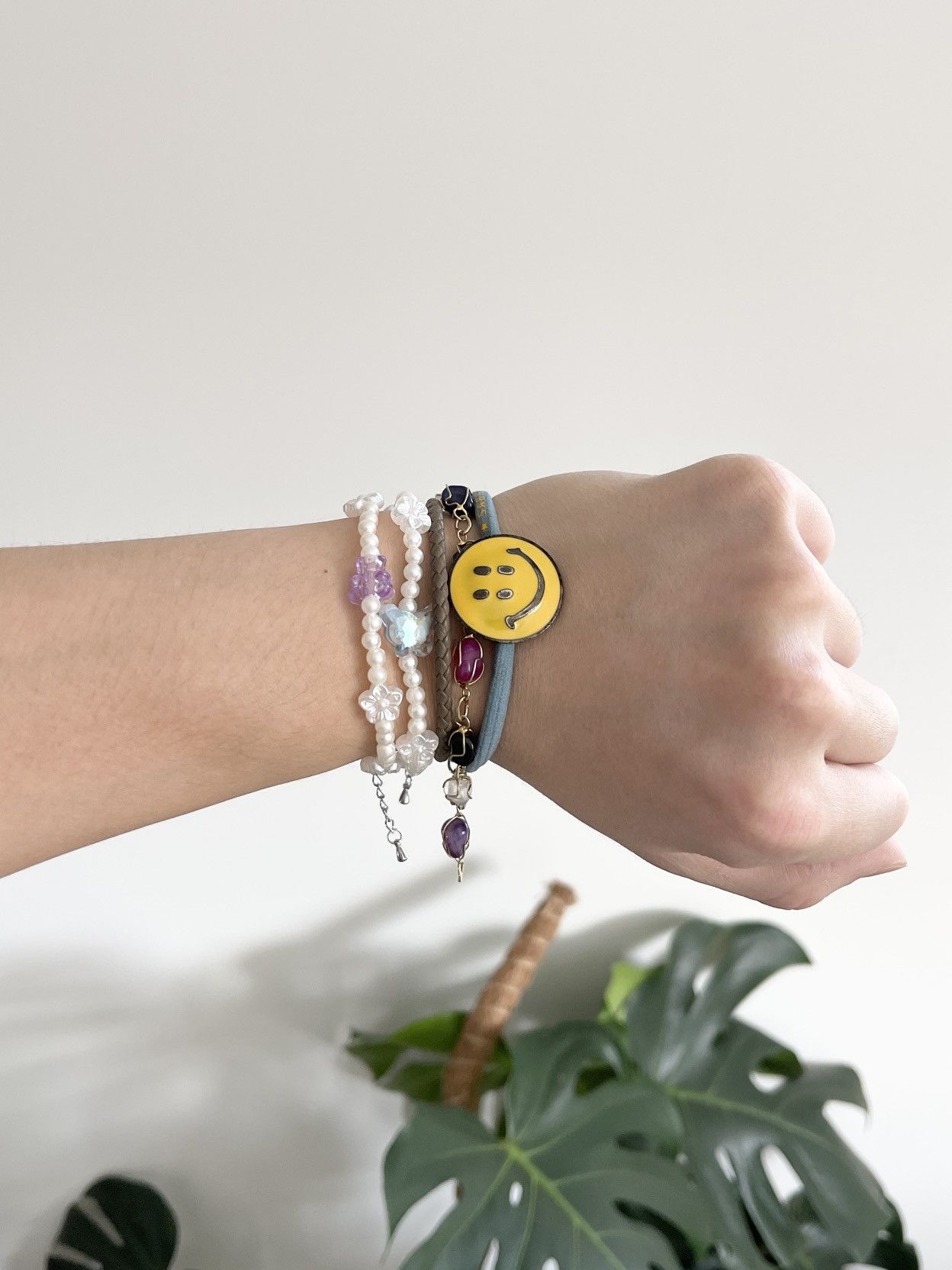 Handmade × Japanese Brand STEAL! Y2K Japan Pearl Bracelet Size ONE SIZE - 2 Thumbnail