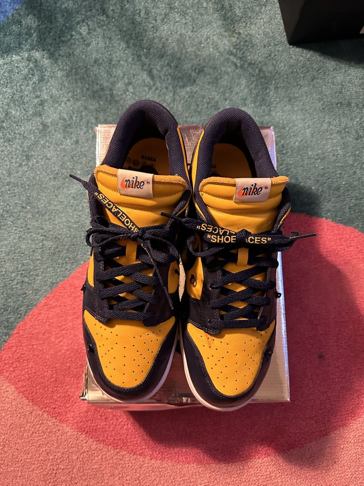 Nike × Off-White Off White Nike Dunk Low University Gold Navy ( Michigan ) Size US 11 / EU 44 - 2 Thumbnail