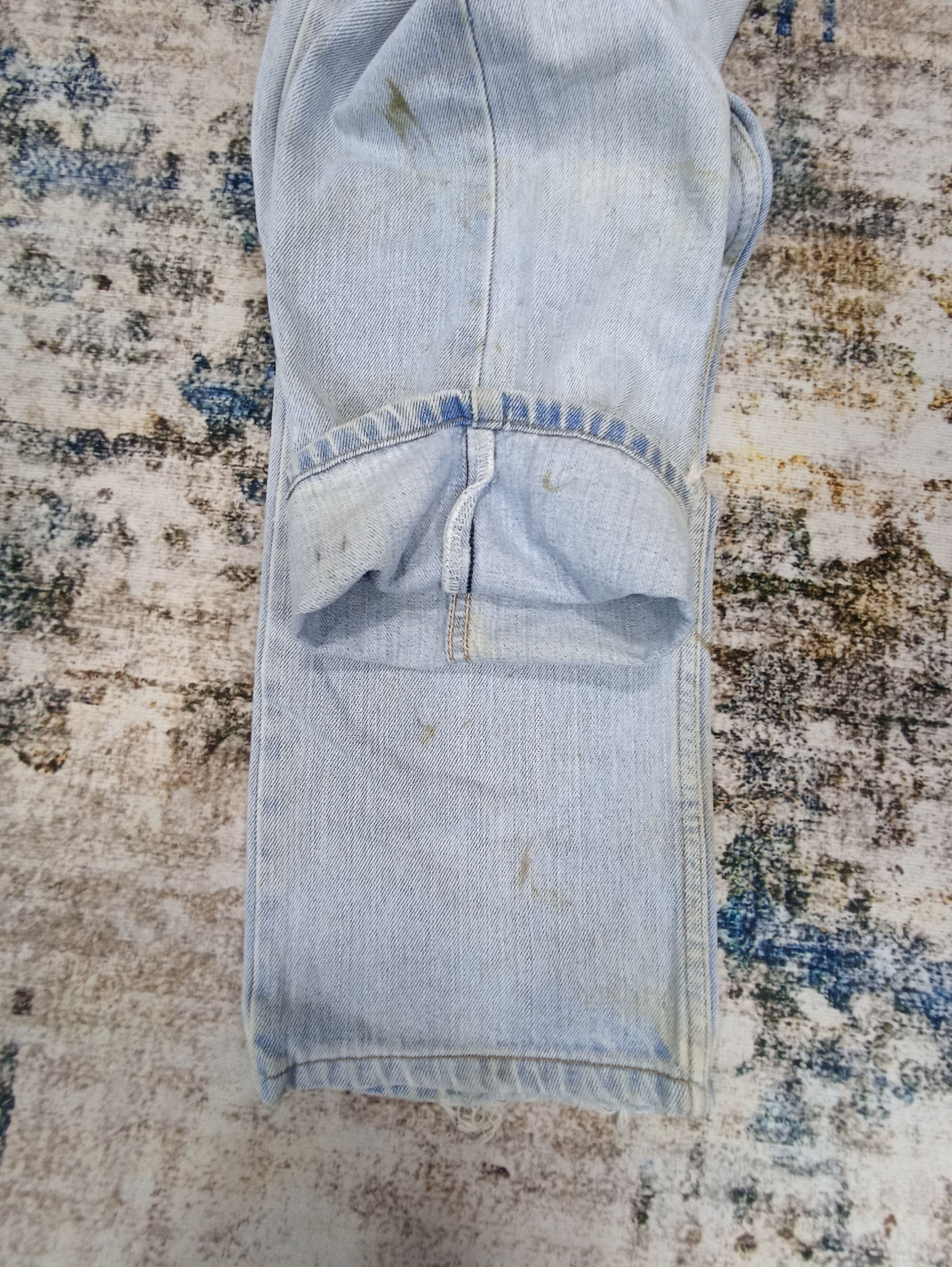 Jean × Levi's × Vintage VINTAGE LEVIS 505 LIGHT WASH JEANS - J031 Size US 31 - 6 Thumbnail
