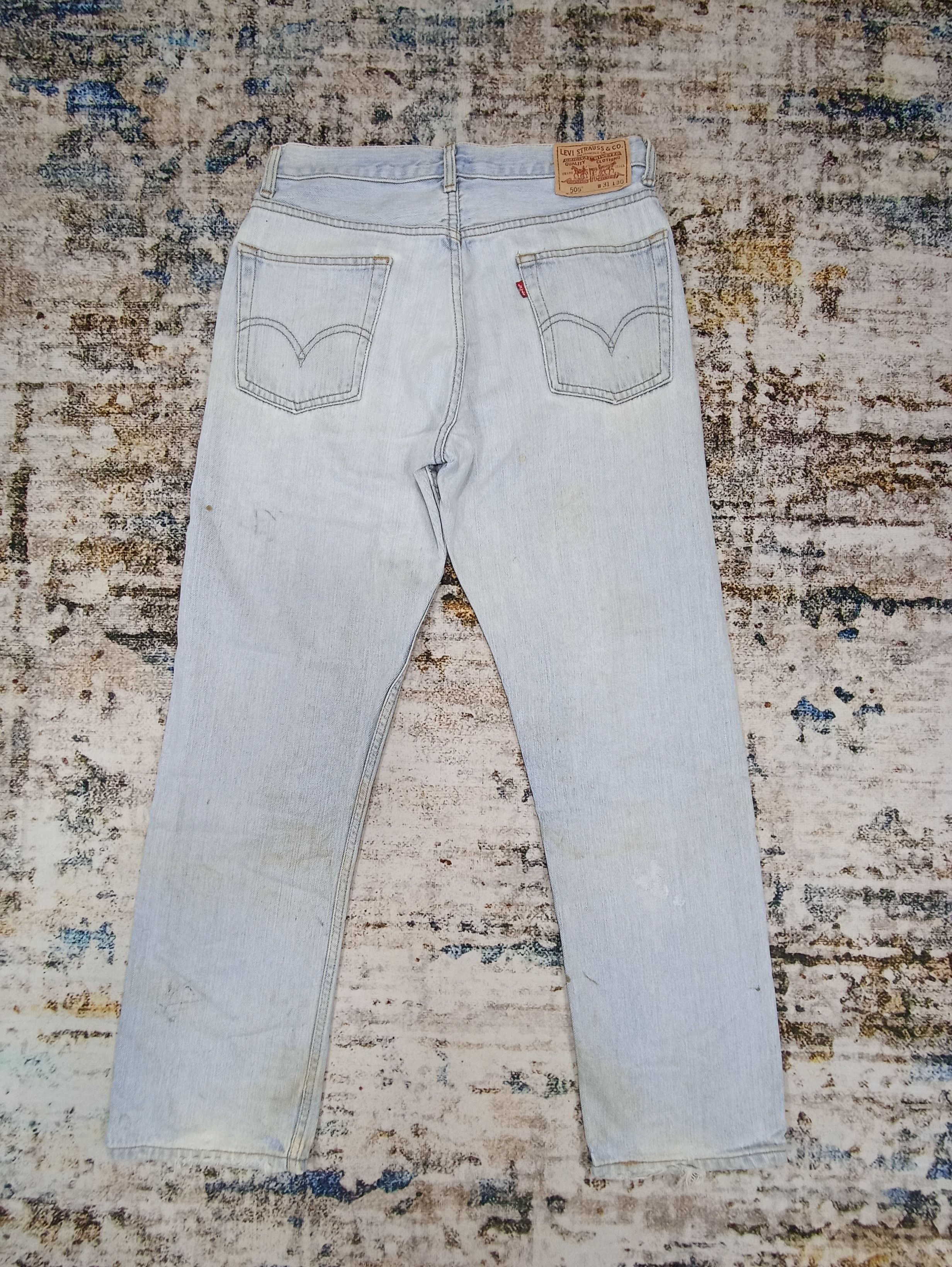 Jean × Levi's × Vintage VINTAGE LEVIS 505 LIGHT WASH JEANS - J031 Size US 31 - 2 Thumbnail