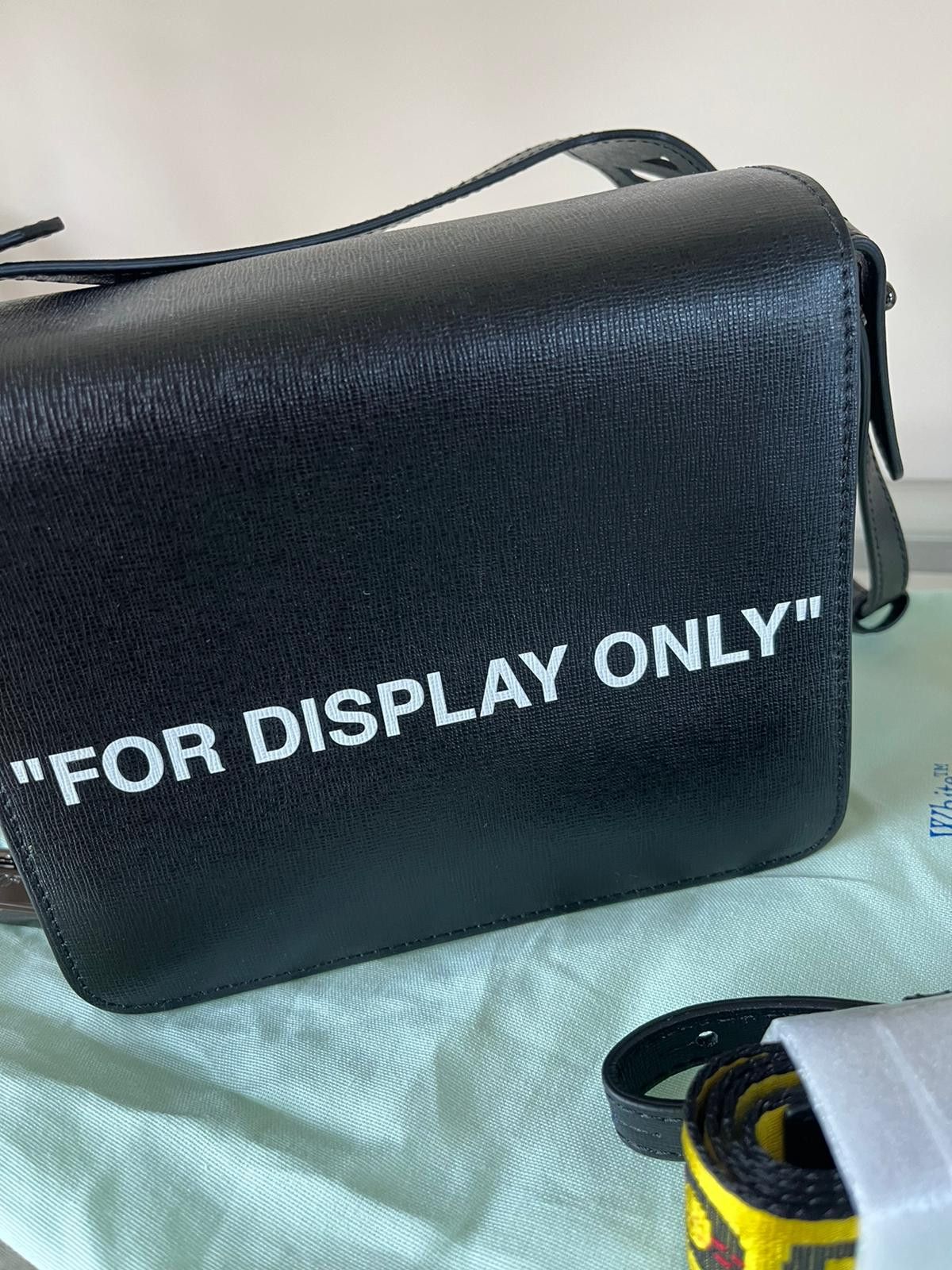Off-White Virgil Paris, France Leather Binder Clip Hand Bag Size ONE SIZE - 12 Thumbnail