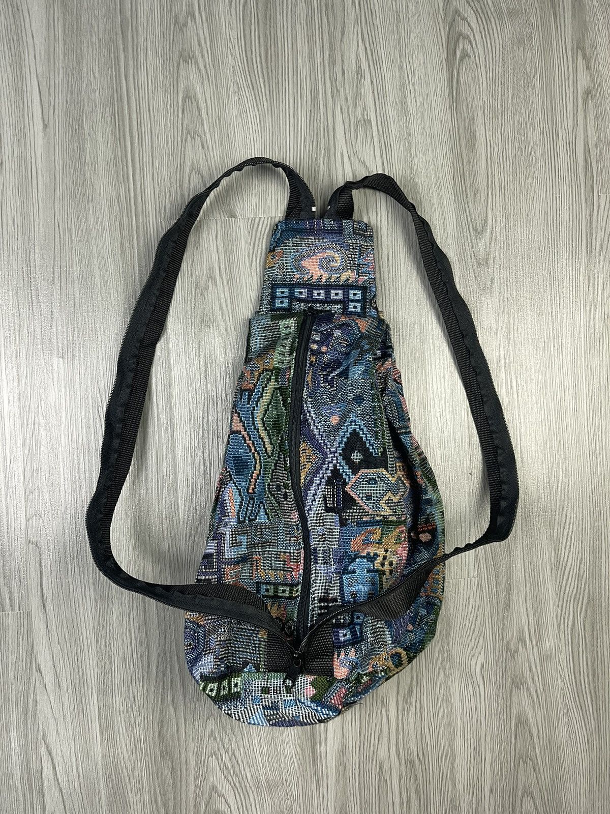 Japanese Brand × Native Two ways Native Art Crossbody and Bagpack Bag Size ONE SIZE - 4 Thumbnail