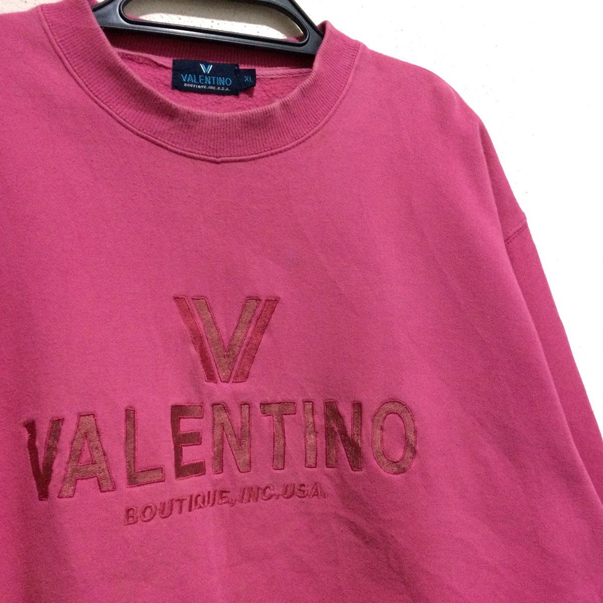 Valentino VALENTINO Boutique Embroidered Pullover Jumper Jacket Size US XL / EU 56 / 4 - 2 Thumbnail