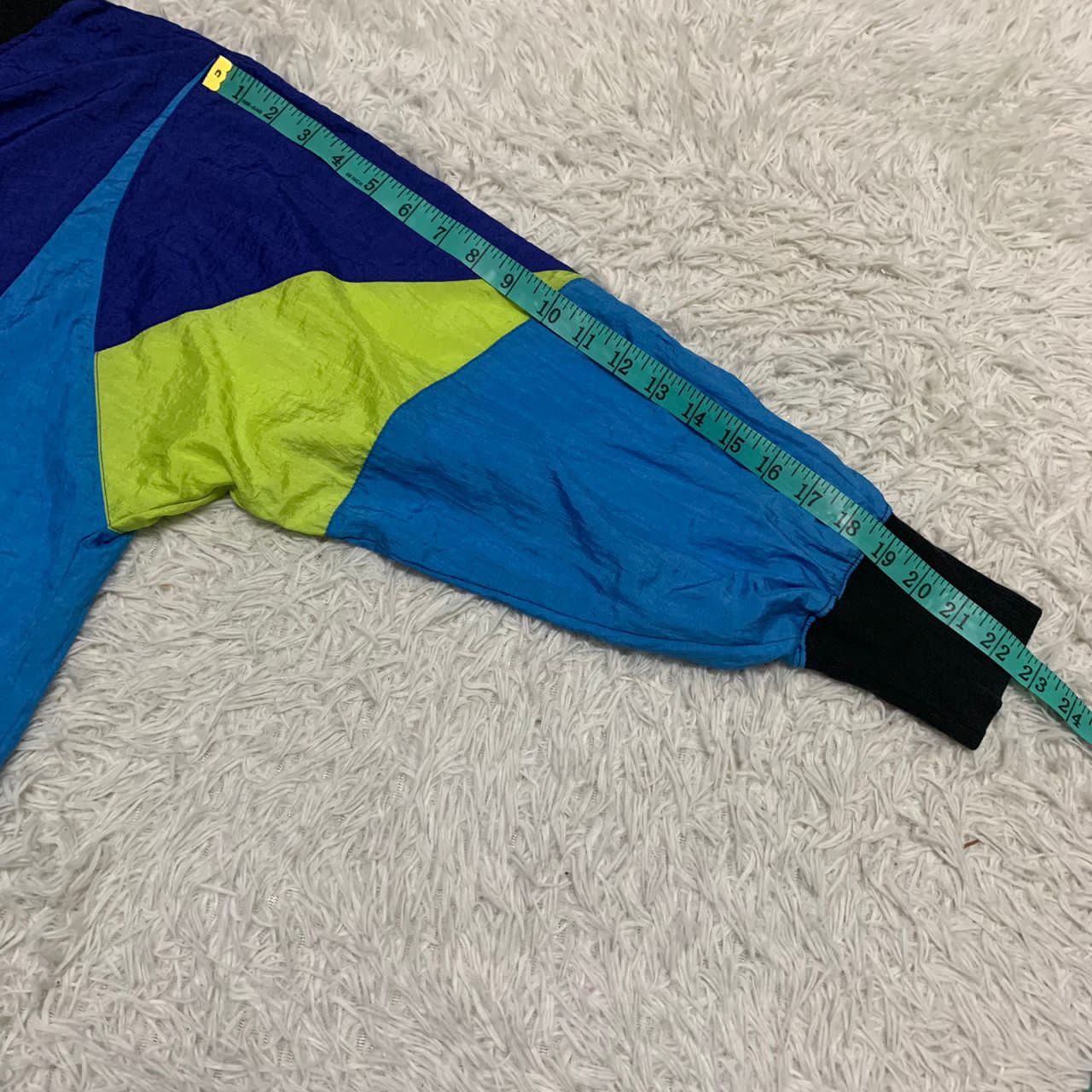 Adidas Rare design adidas Size US S / EU 44-46 / 1 - 5 Thumbnail