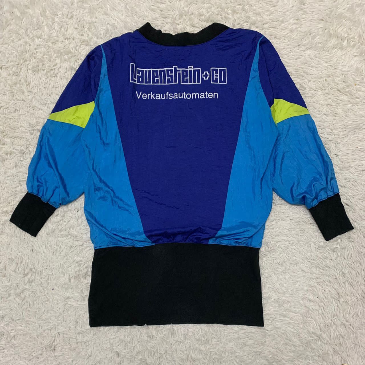 Adidas Rare design adidas Size US S / EU 44-46 / 1 - 1 Thumbnail