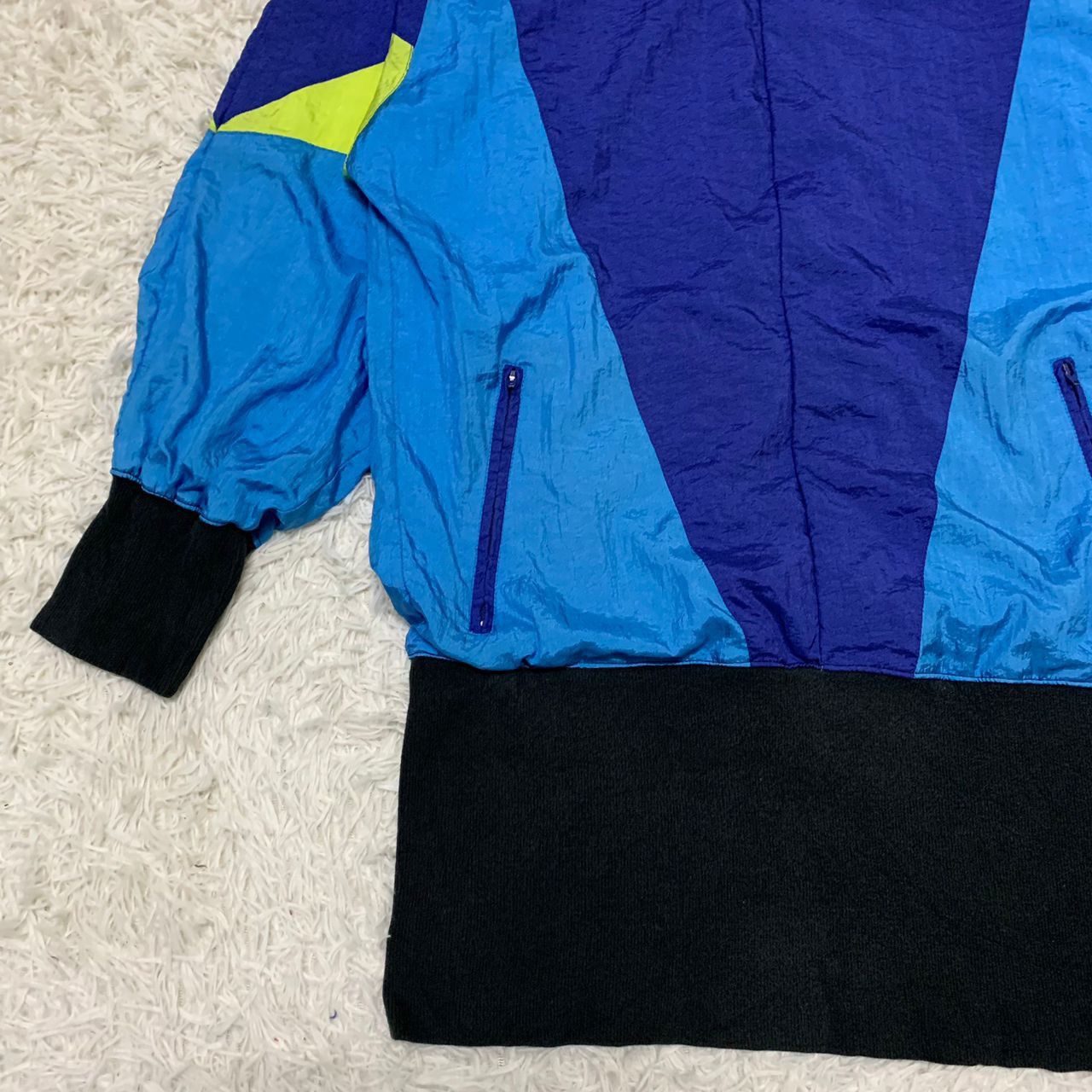 Adidas Rare design adidas Size US S / EU 44-46 / 1 - 7 Thumbnail
