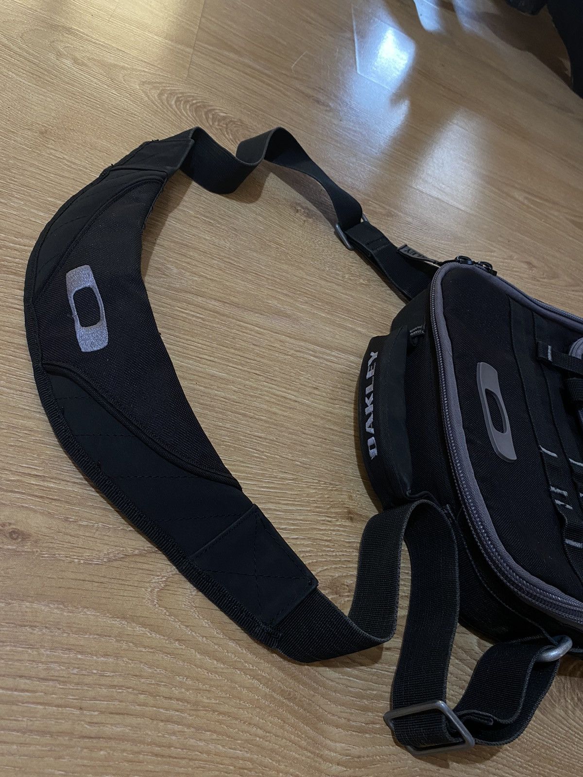 Oakley Oakley technical bag crossbody messenger bag Size ONE SIZE - 5 Thumbnail