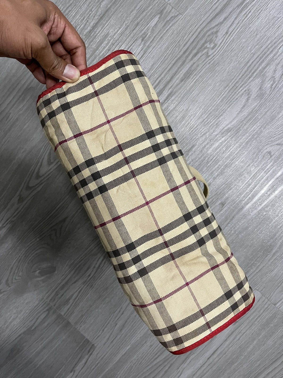 Burberry Burberry London Nova Check and Red Totes Size ONE SIZE - 7 Thumbnail