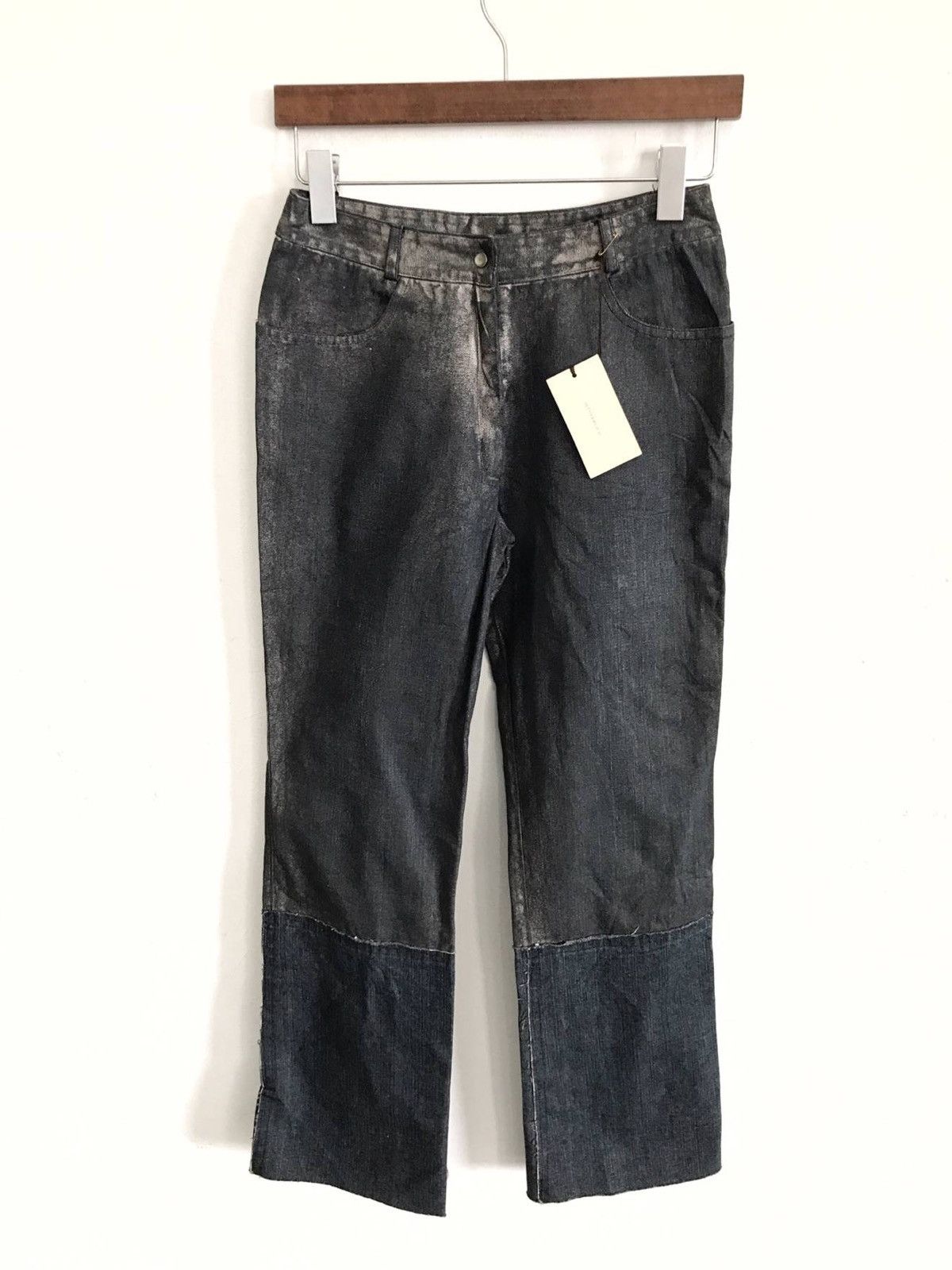 Other Dualview Milano NWT Coated Spray Distressed Jeans Size US 26 / EU 42 - 1 Thumbnail