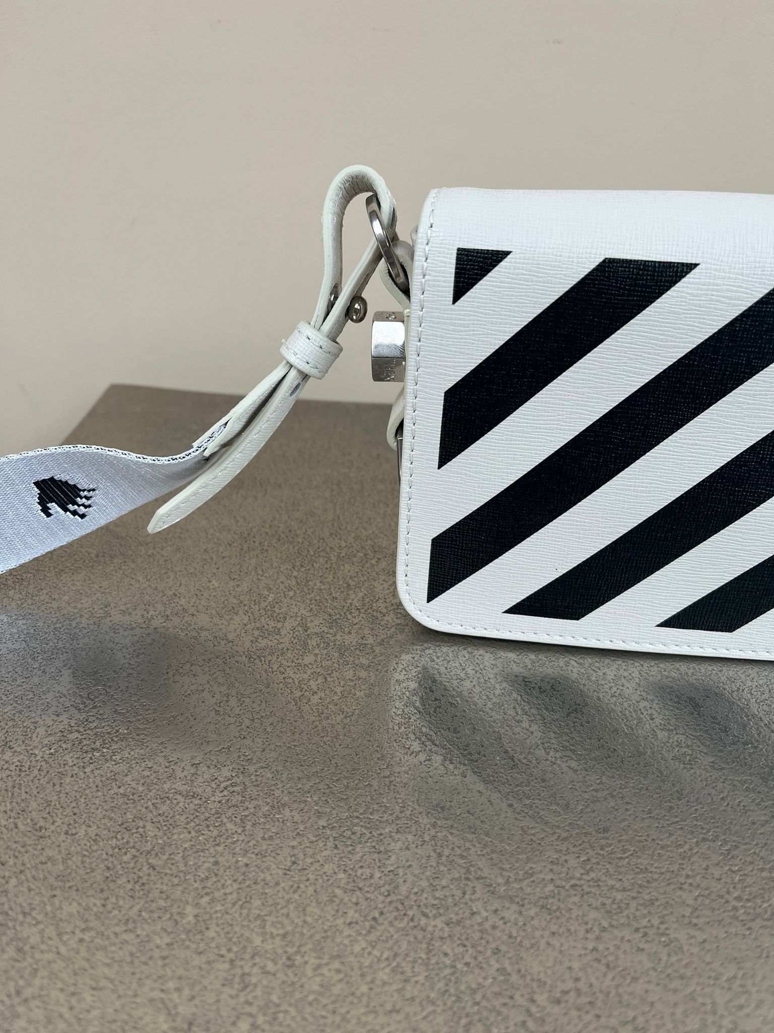 Off-White Binder Clip Diagonals Bags in White Size ONE SIZE - 7 Thumbnail
