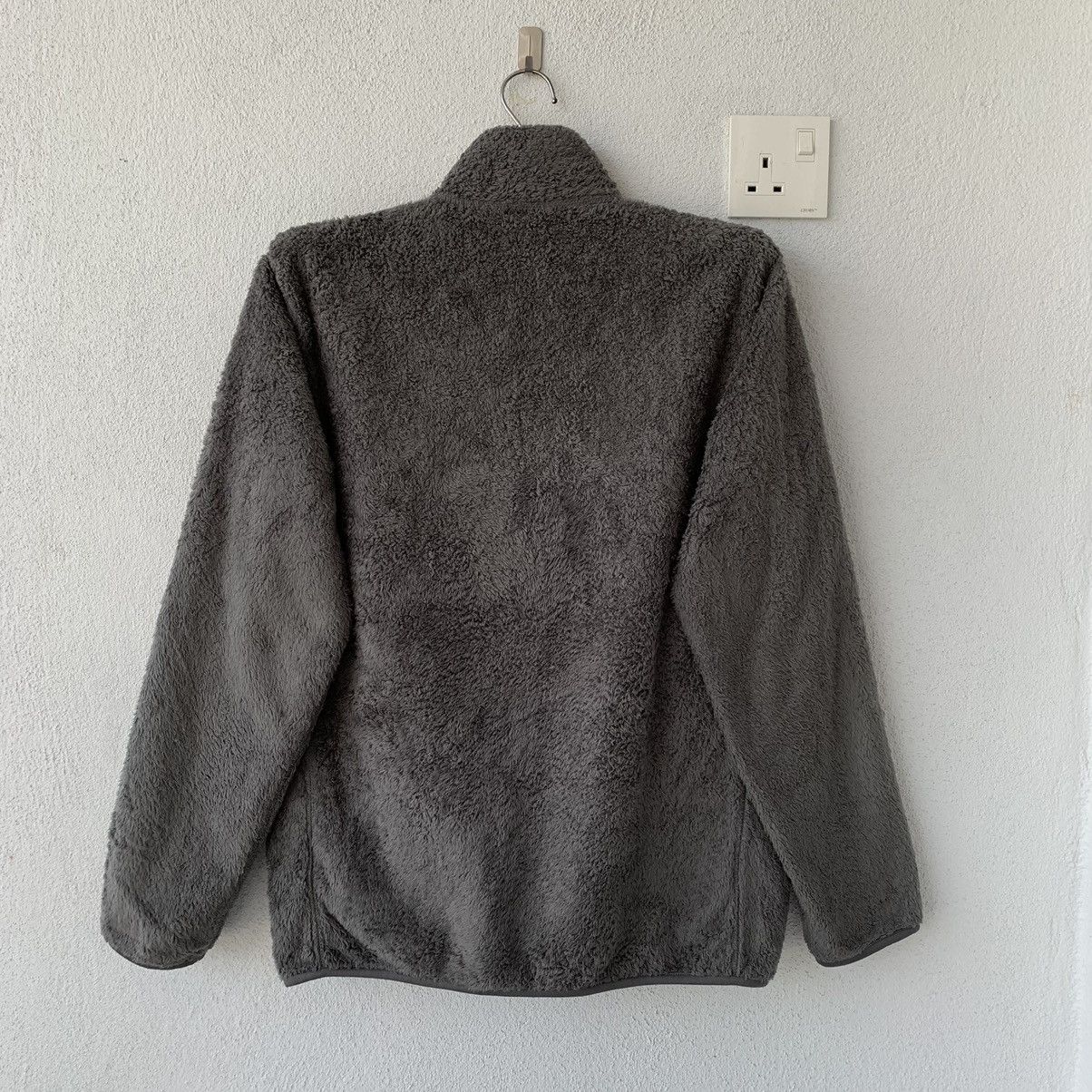 Japanese Brand × Uniqlo UNIQLO fleece turtleneck full-zip jacket. Size US M / EU 48-50 / 2 - 6 Thumbnail