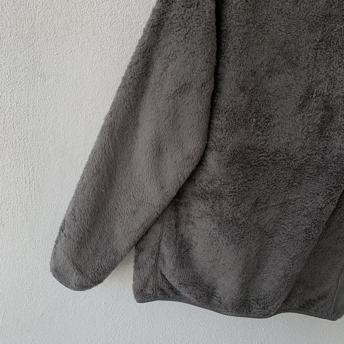 Japanese Brand × Uniqlo UNIQLO fleece turtleneck full-zip jacket. Size US M / EU 48-50 / 2 - 9 Thumbnail