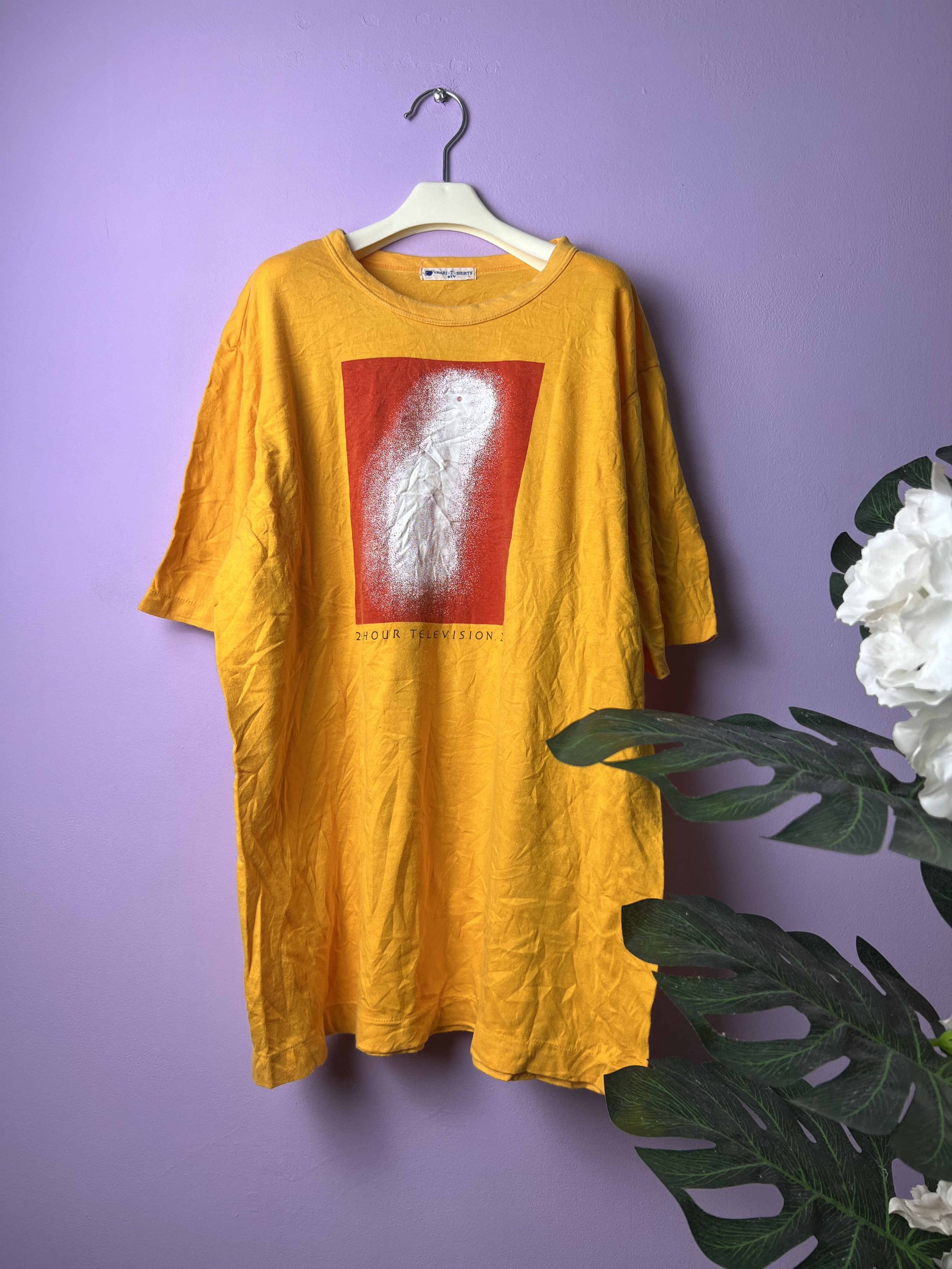 Japanese Brand 🔥Vintage Single Stitch Orange 24hr Television Tees Size US S / EU 44-46 / 1 - 1 Thumbnail