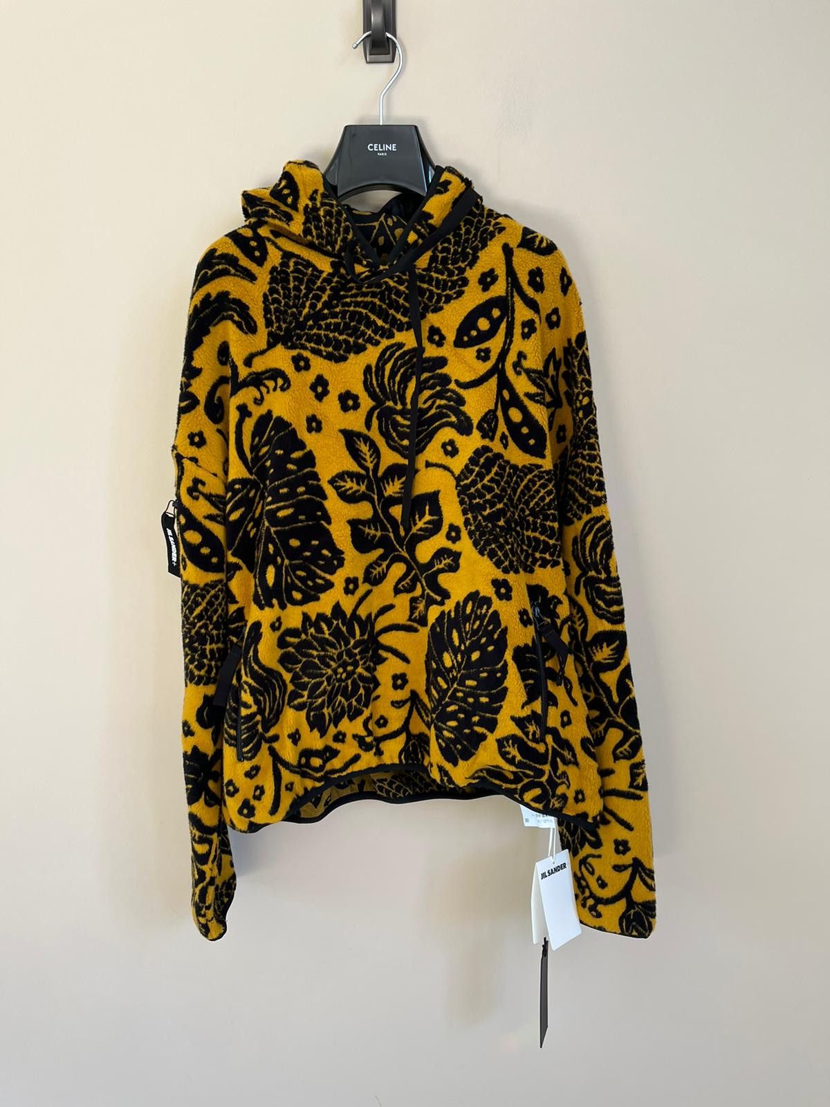 Floral Pullover in Brown