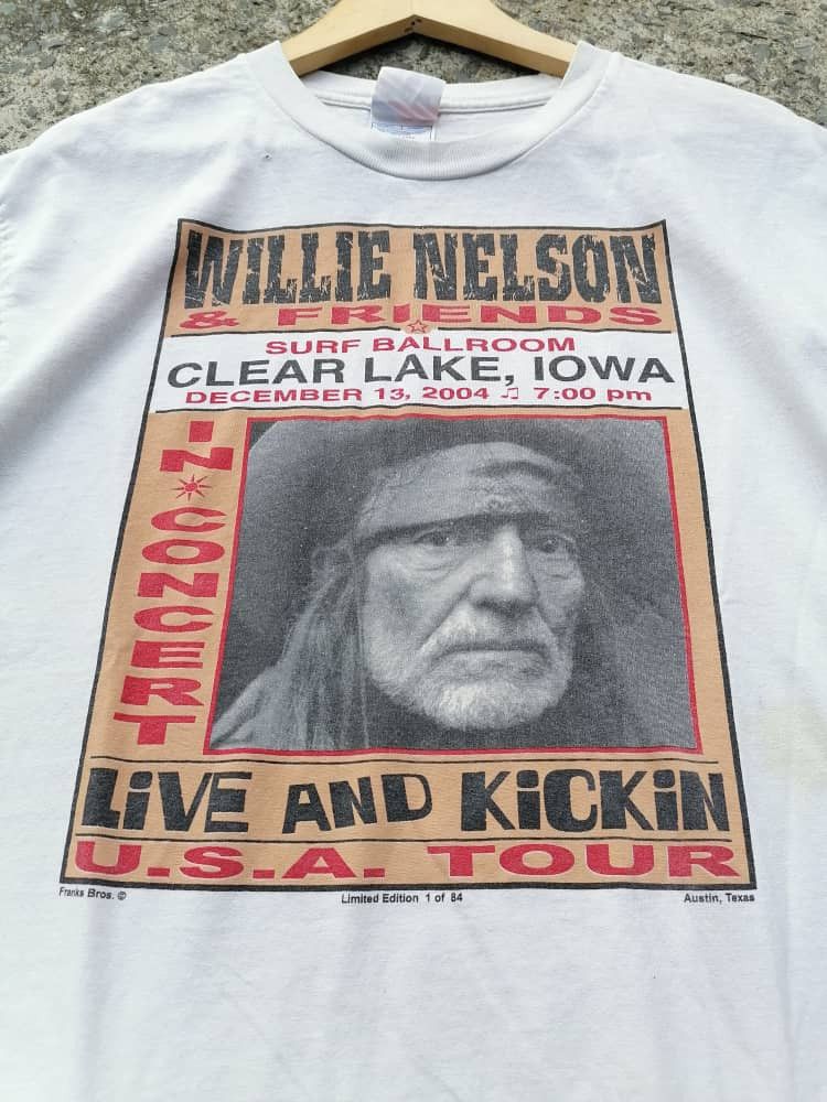 Band Tees × Vintage Vintage Murina Willie Nelson And Friends USA Tour Tee Size US M / EU 48-50 / 2 - 2 Thumbnail