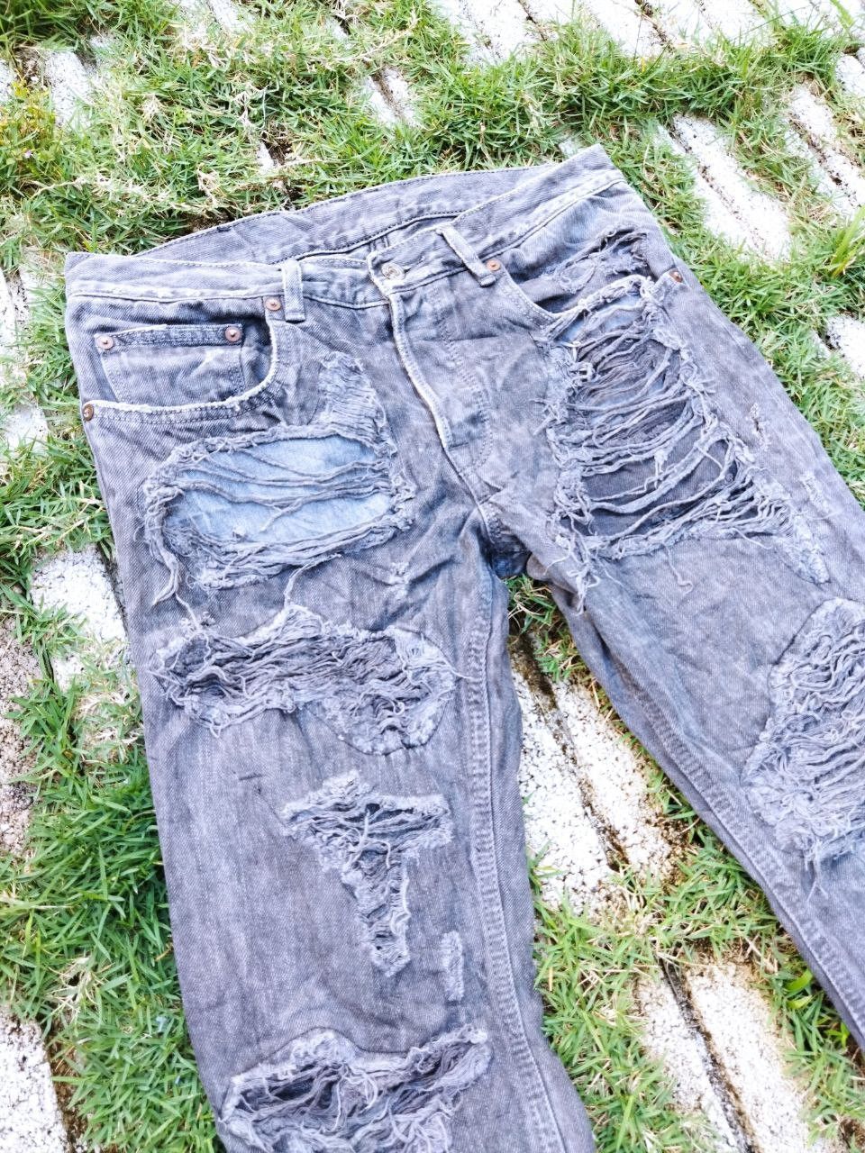 If Six Was Nine Vintage RNA Japan Damage Look Undercover Style Jeans Size US 31 - 4 Thumbnail