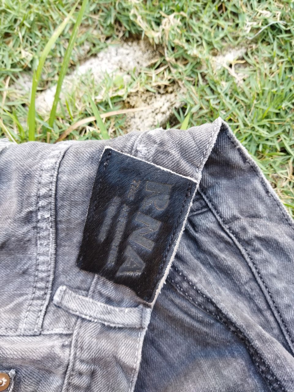 If Six Was Nine Vintage RNA Japan Damage Look Undercover Style Jeans Size US 31 - 8 Thumbnail