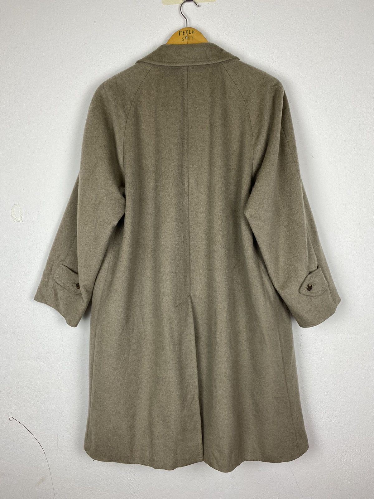 Burberry VINTAGE BURBERRYS LONG COAT- LARGE SIZE Size US L / EU 52-54 / 3 - 4 Thumbnail