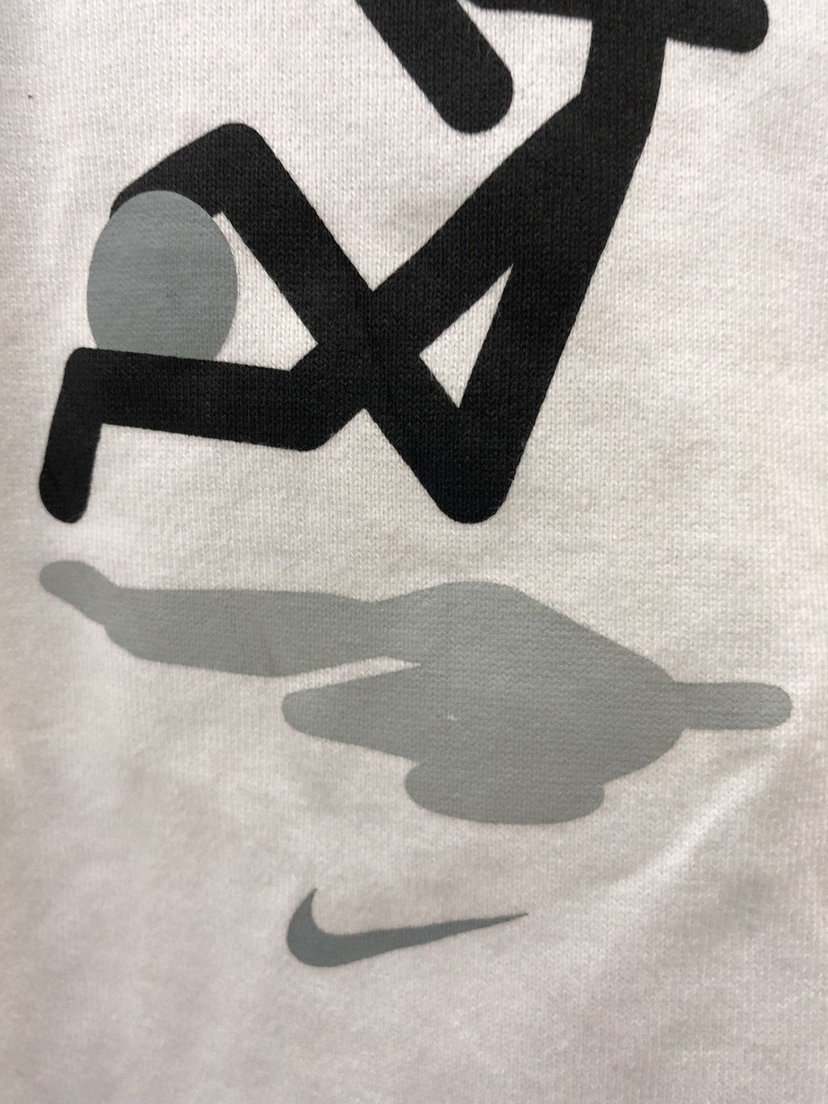 Nike Vintage NIKE centre and back logo white tshirt size M Size US M / EU 48-50 / 2 - 4 Thumbnail
